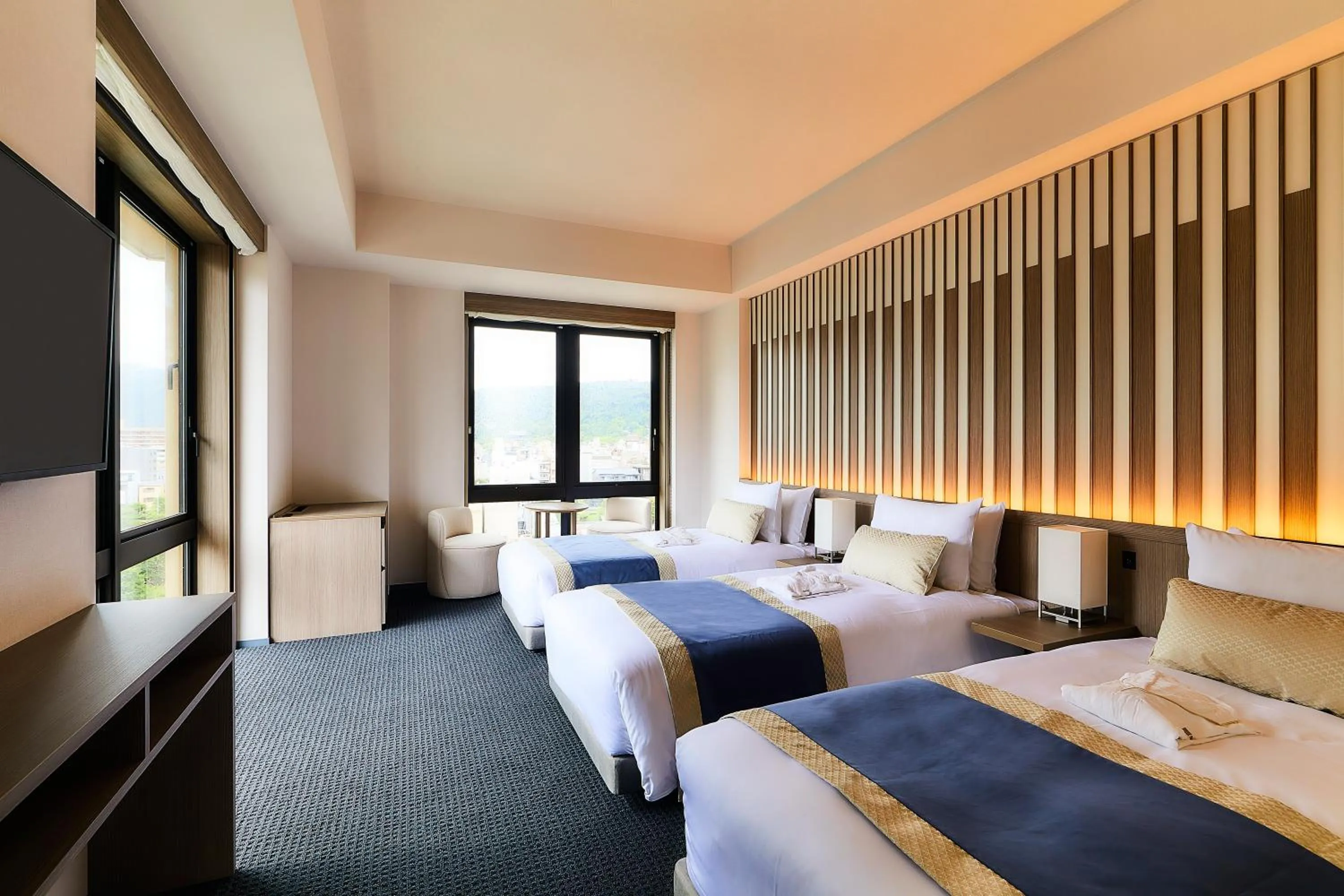 Photo of the whole room, Bed in The Gate Hotel Kyoto Takasegawa by Hulic