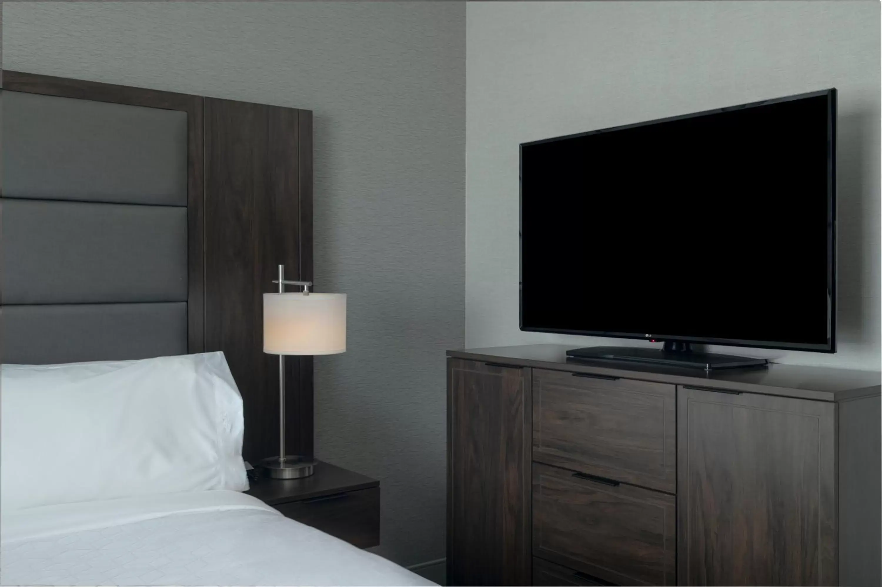 Bedroom, TV/Entertainment Center in Staybridge Suites - Boston Logan Airport - Revere, an IHG Hotel
