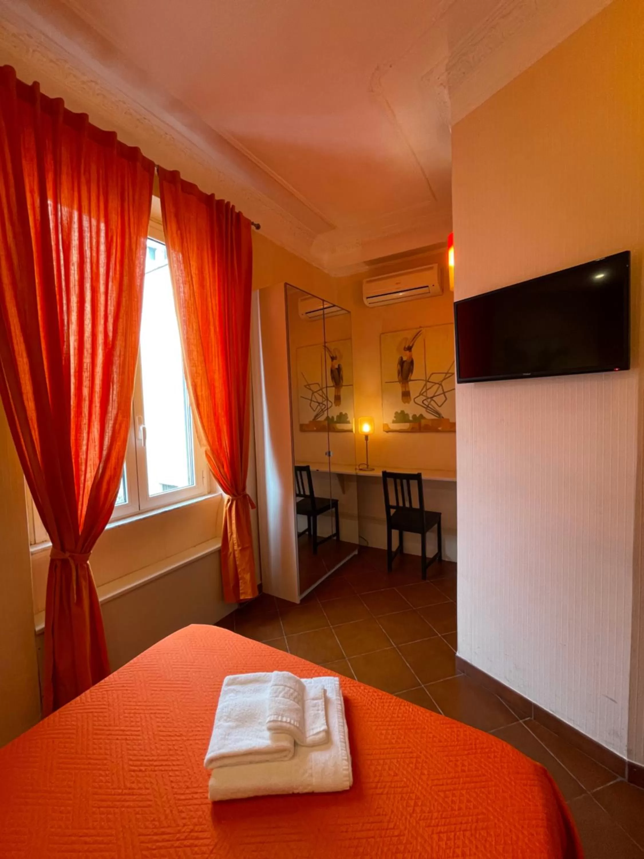 TV and multimedia, Bed in Santa Bibiana B&B