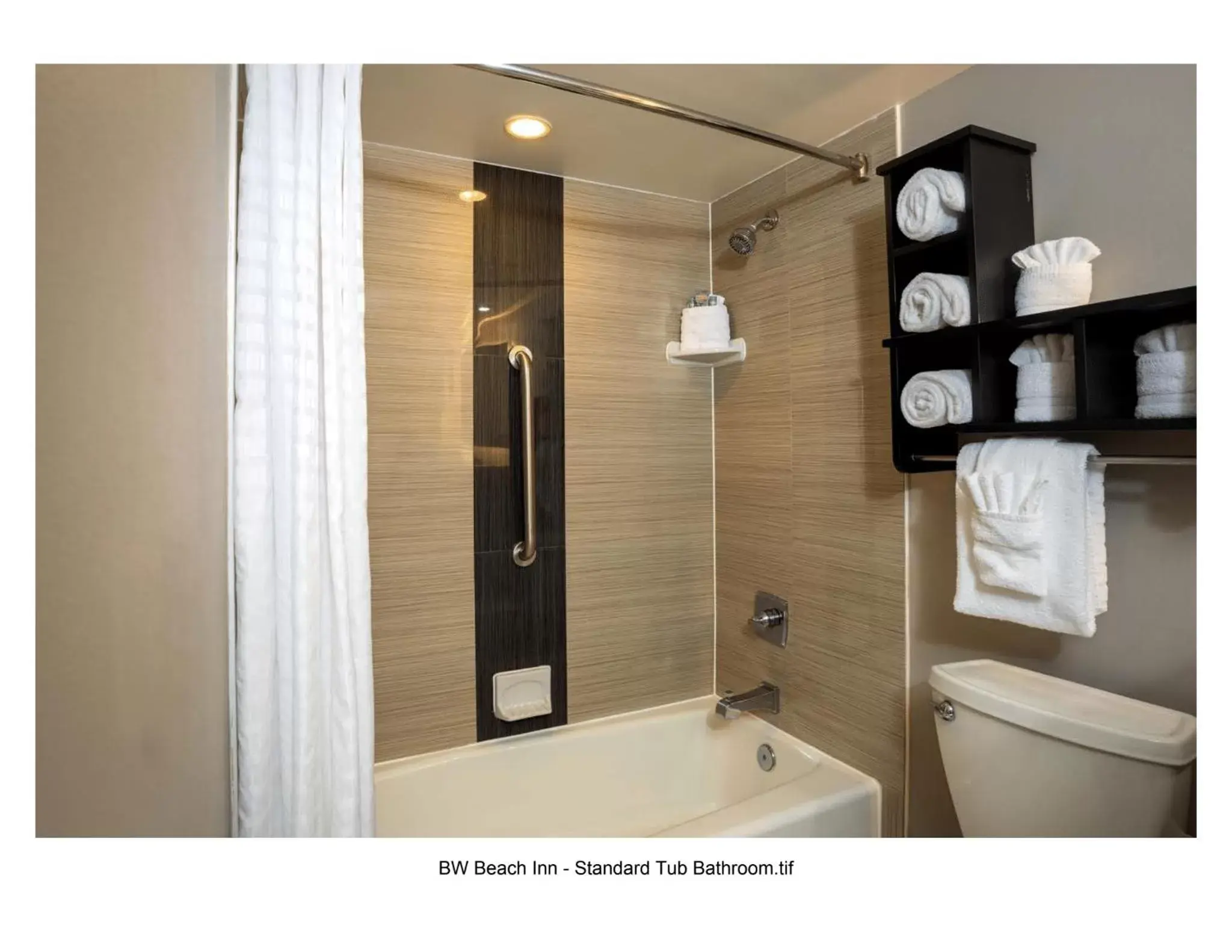 Bath, Bathroom in Best Western St. Augustine Beach Inn