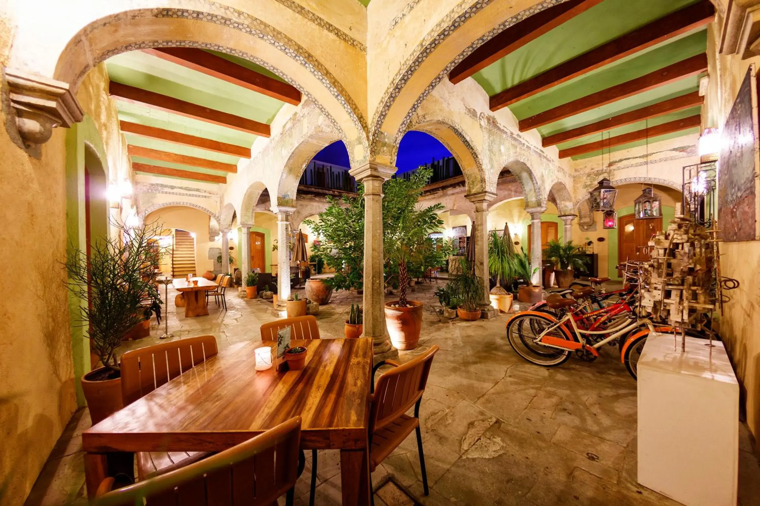 Food and drinks, Restaurant/Places to Eat in Casa De Sierra Azul