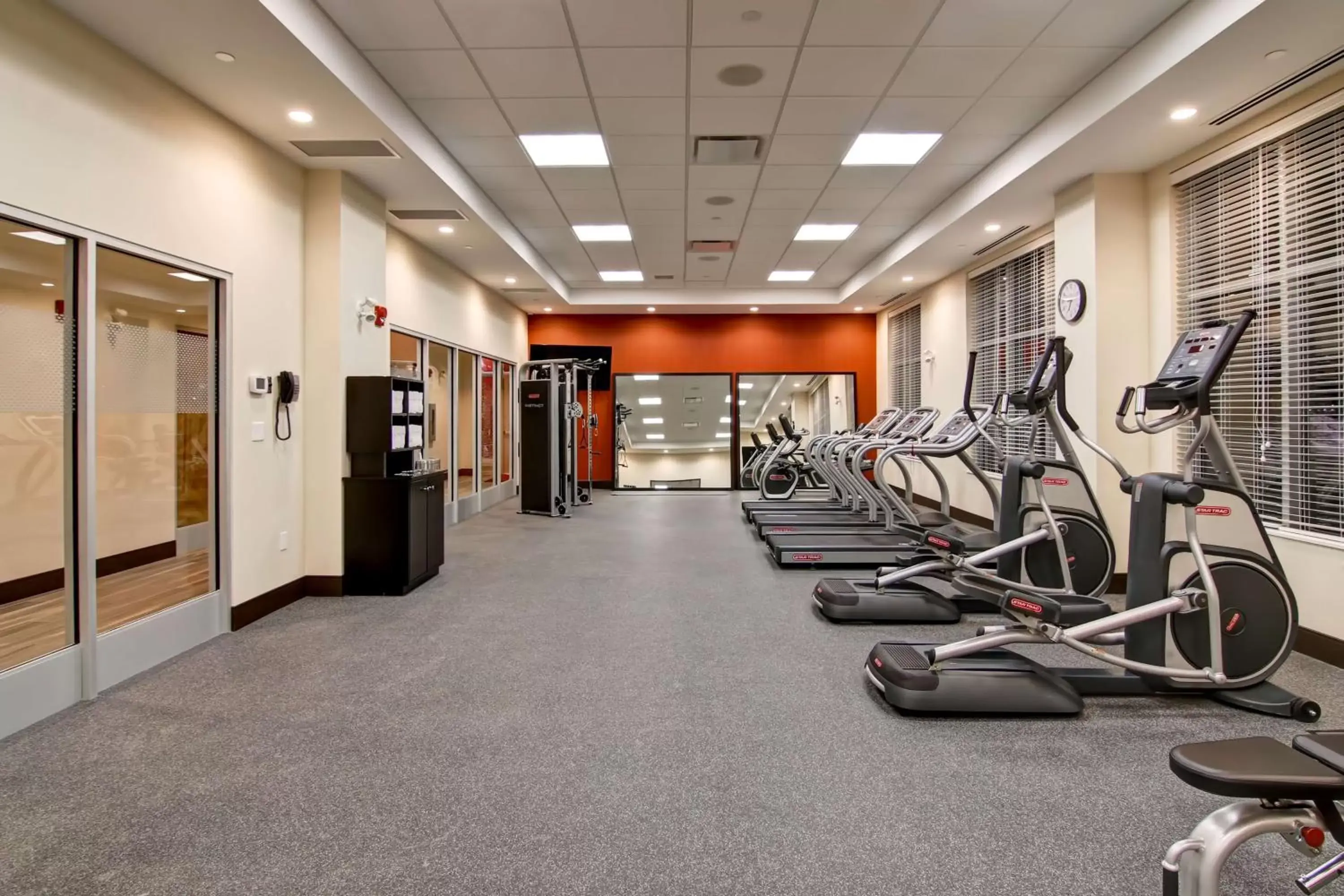 Fitness centre/facilities, Fitness Center/Facilities in Hampton Inn & Suites by Hilton Grande Prairie