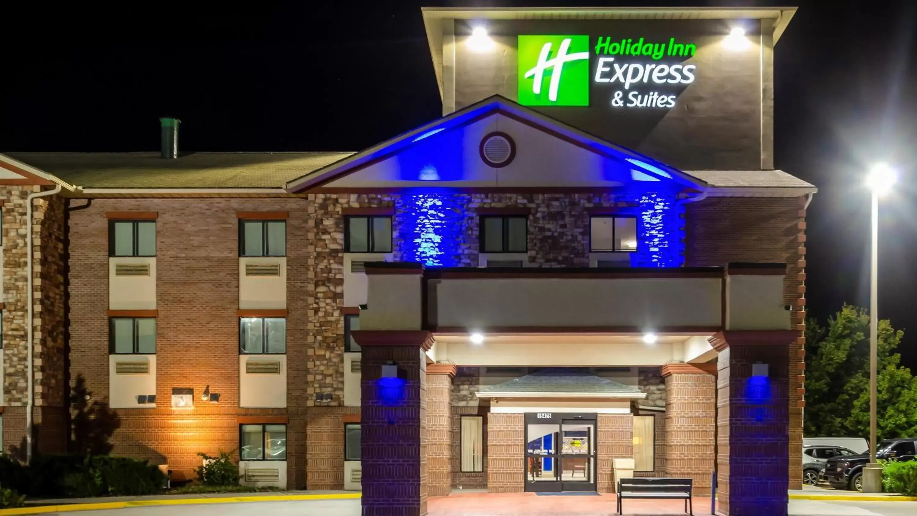 Property building in Holiday Inn Express & Suites - Olathe South, an IHG Hotel