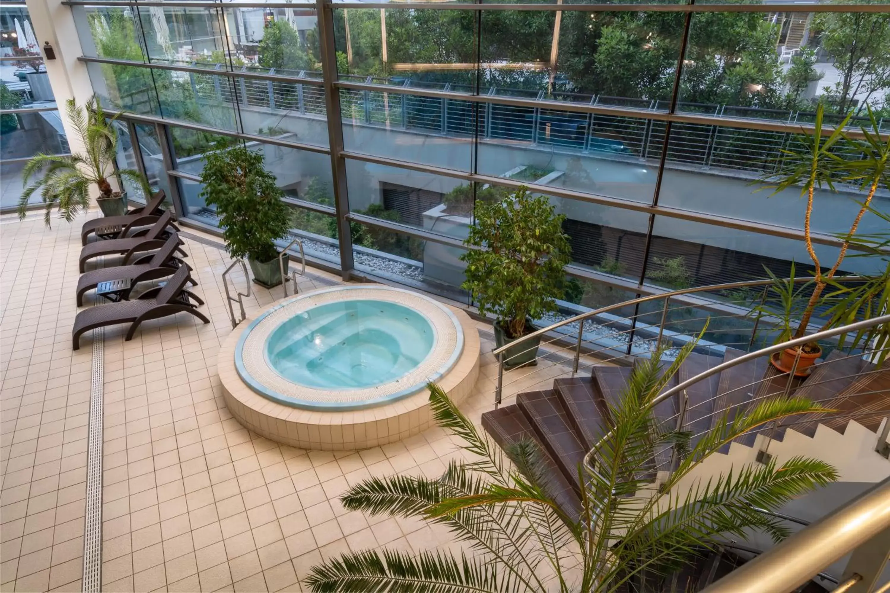 Spa and wellness centre/facilities, Swimming Pool in Radisson Blu Hotel Bucharest
