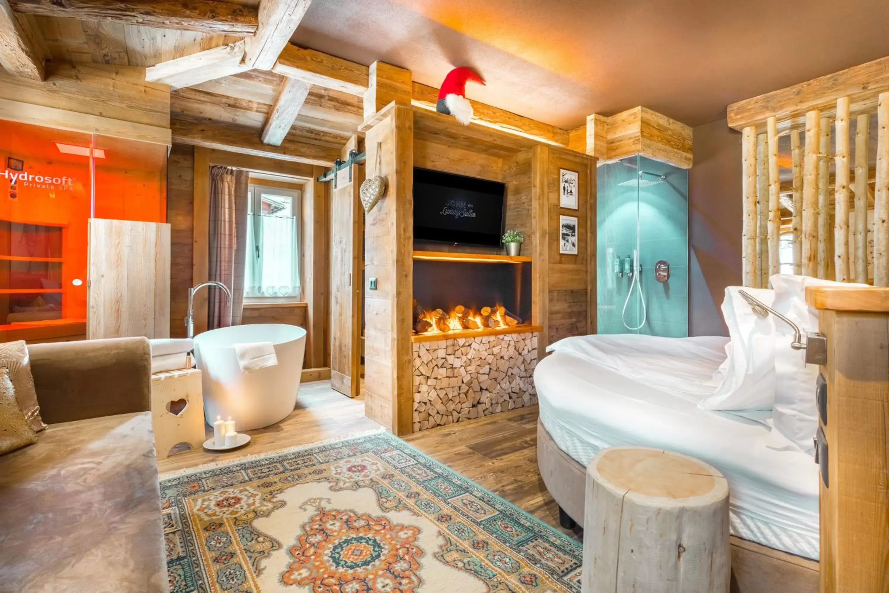 Bath in John Luxury Suites