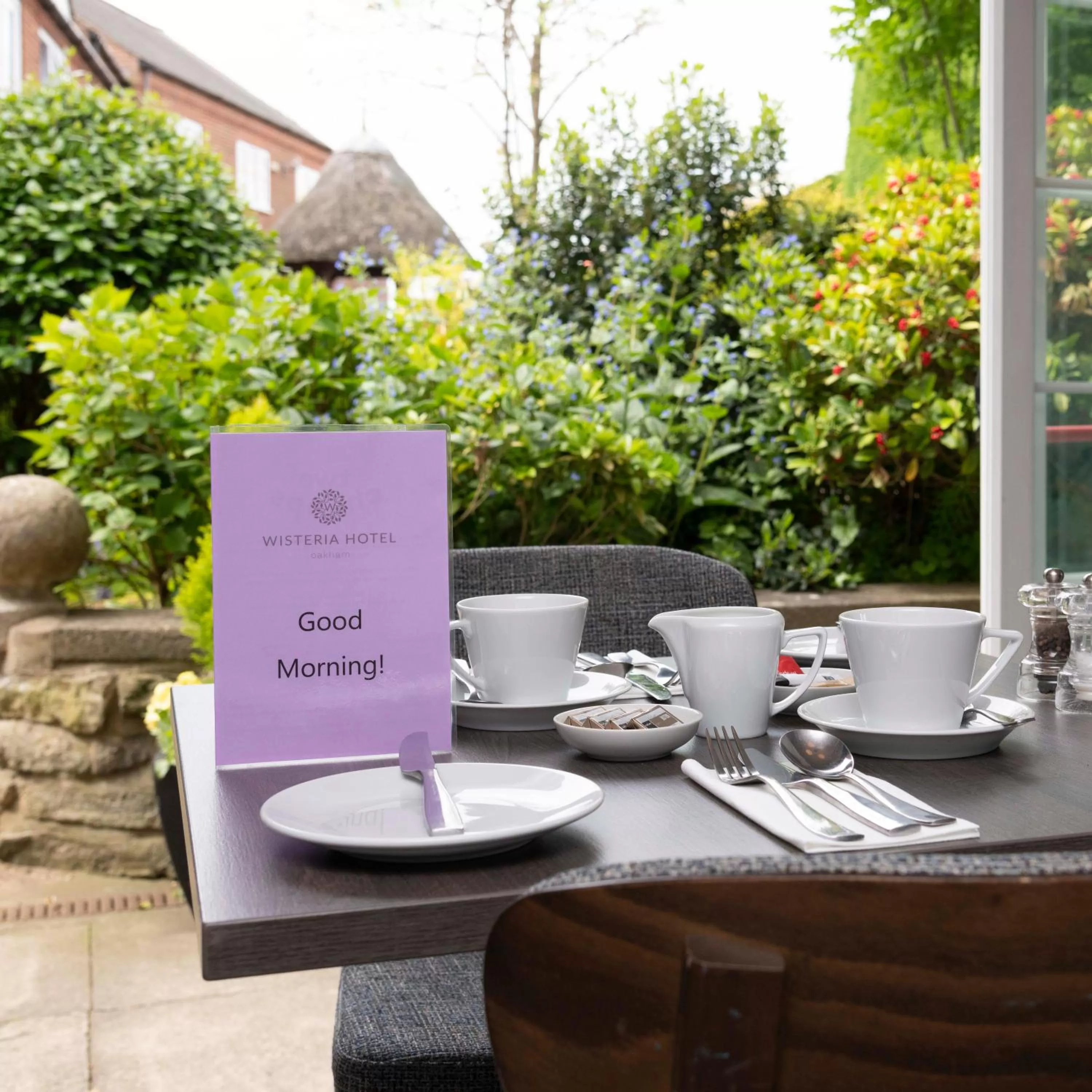 Breakfast, Restaurant/Places to Eat in Wisteria Hotel