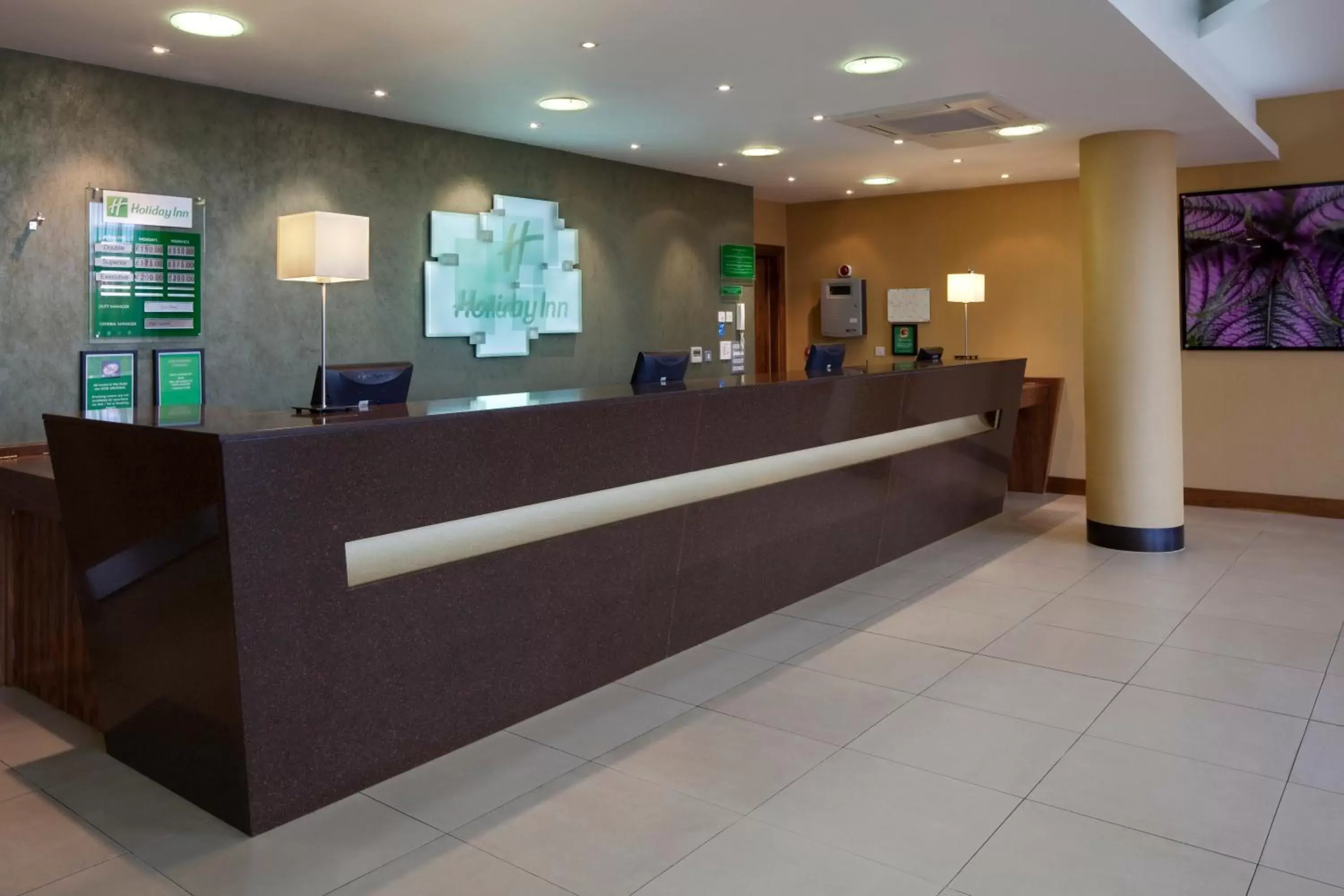 Property building, Lobby/Reception in Holiday Inn Norwich City, an IHG Hotel