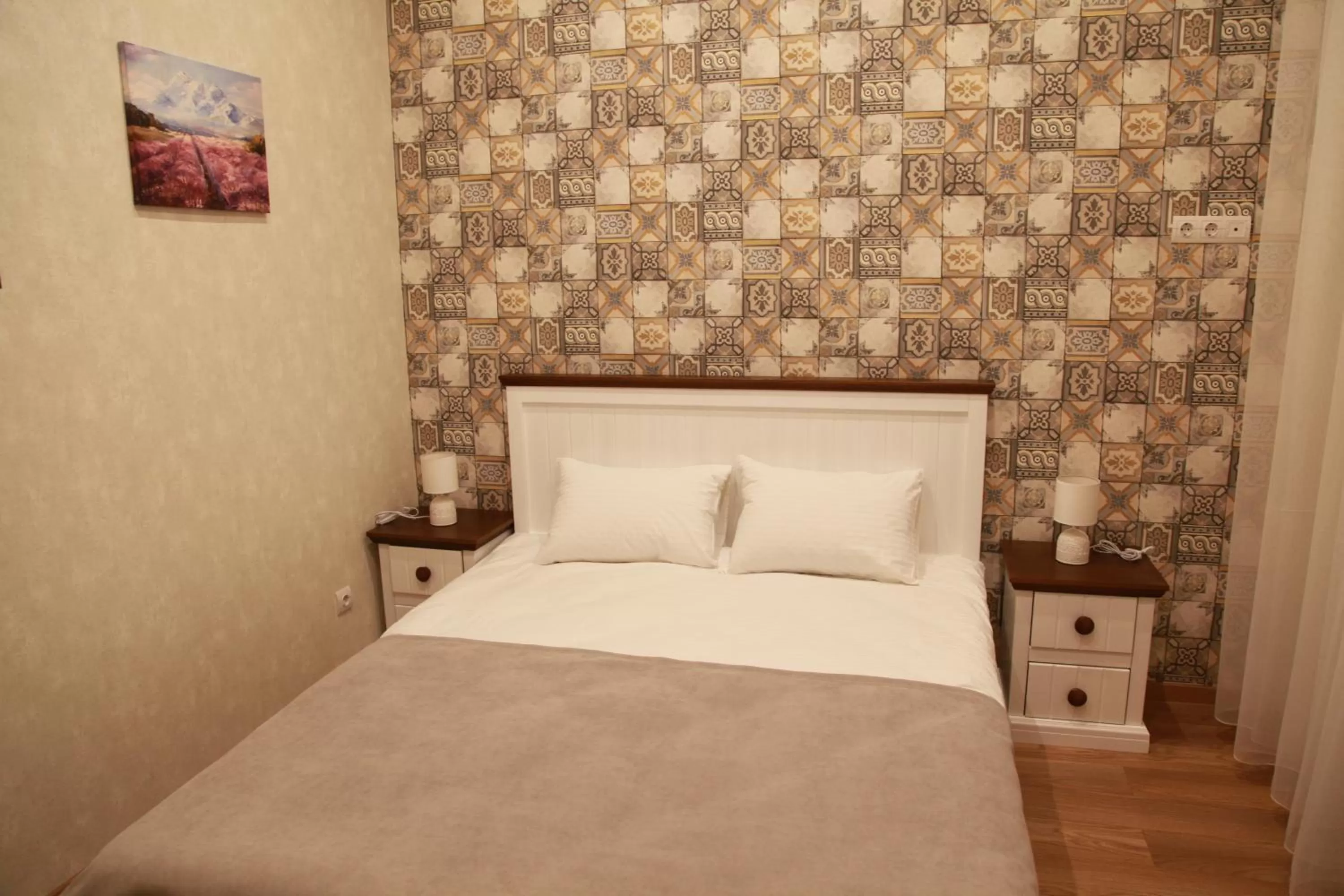 Bed in WINE & ROSE BOUTIQUE HOTEL