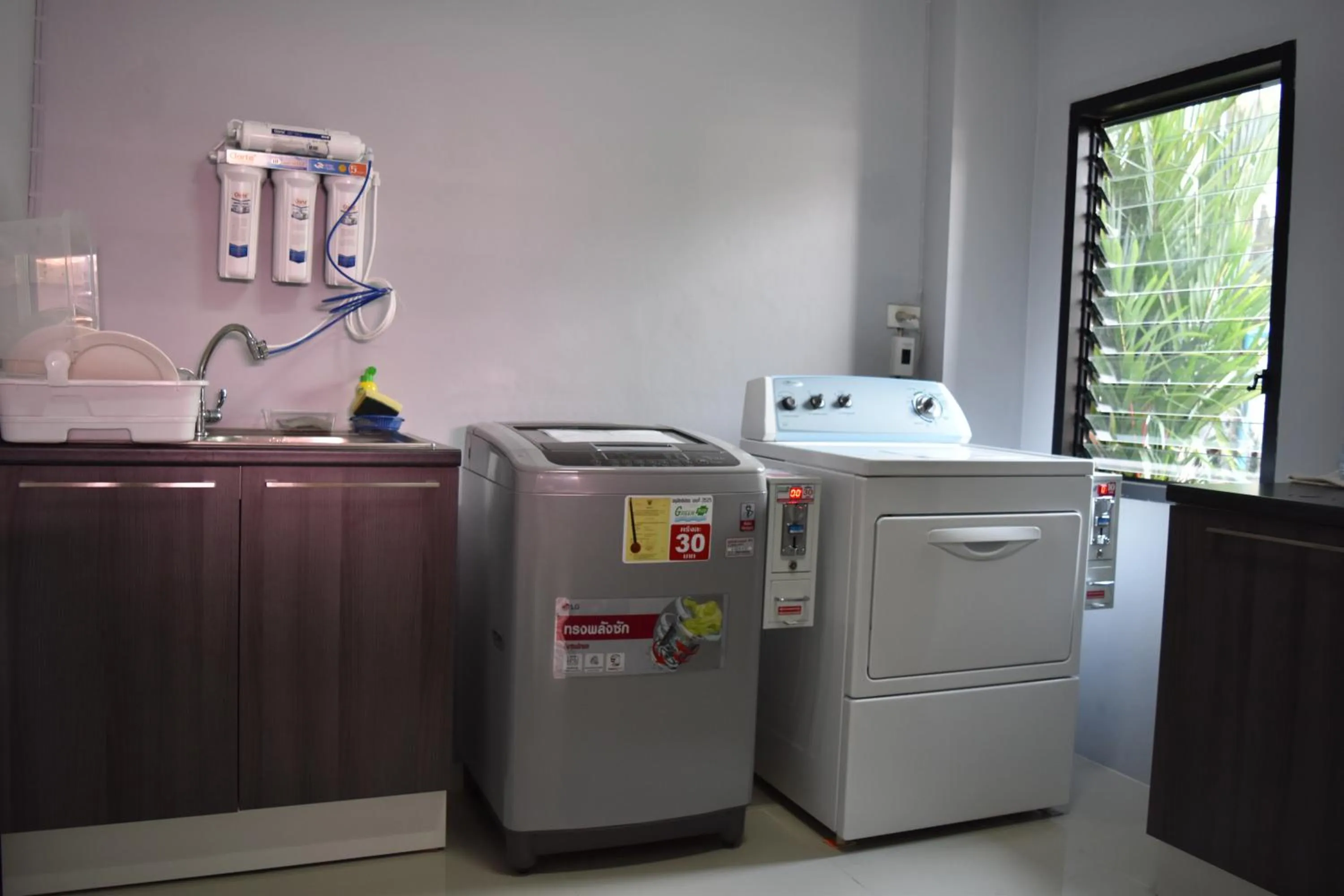 Property building in Hide Bangkok Hostel