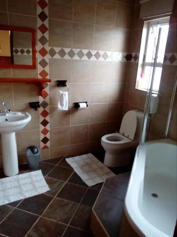 Property building, Bathroom in Amarachi Guesthouse