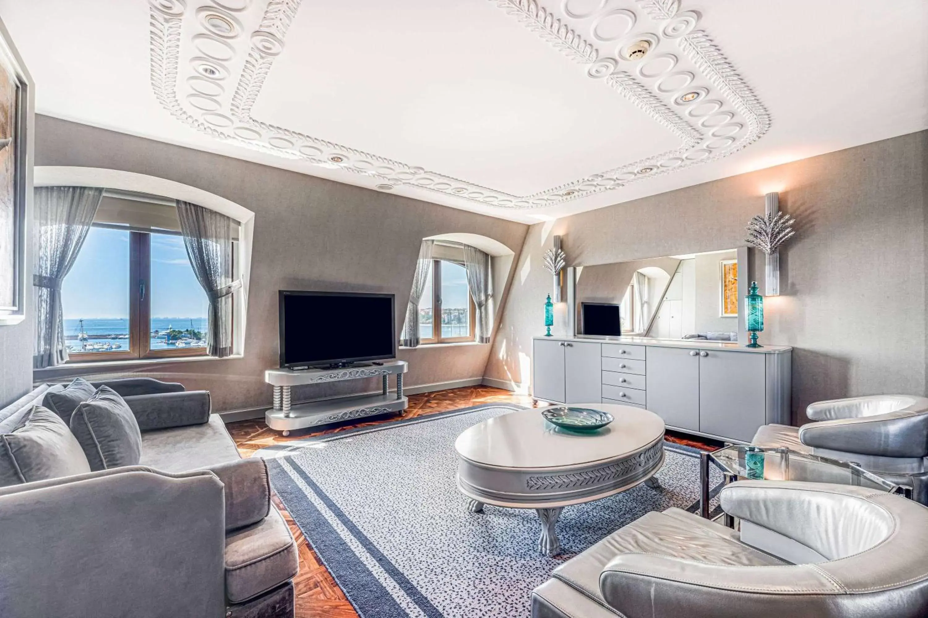 Executive Suite with Sea View including Club Access Privileges in Wyndham Grand Istanbul Kalamış Marina Hotel Executive Suite with Sea View including Club Access Privileges in Wyndham Grand Istanbul Kalamış Marina Hotel