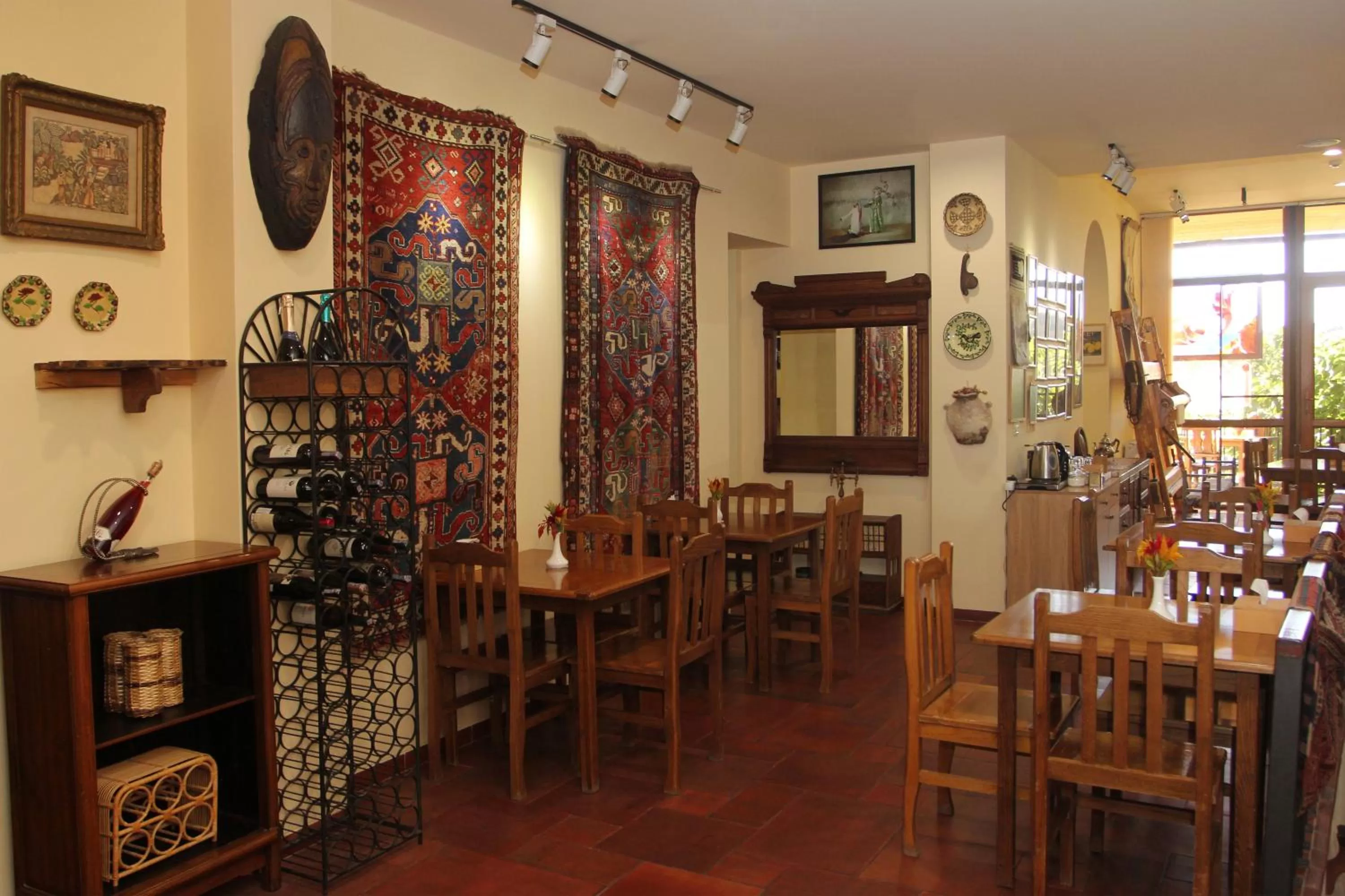 Coffee/tea facilities in Silk Road Hotel