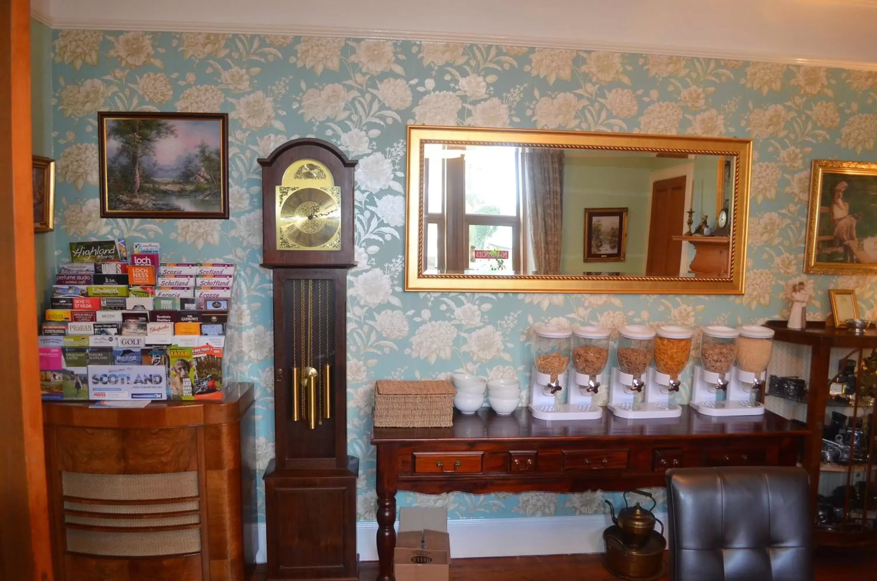 Food, Restaurant/Places to Eat in The Quaich B&B