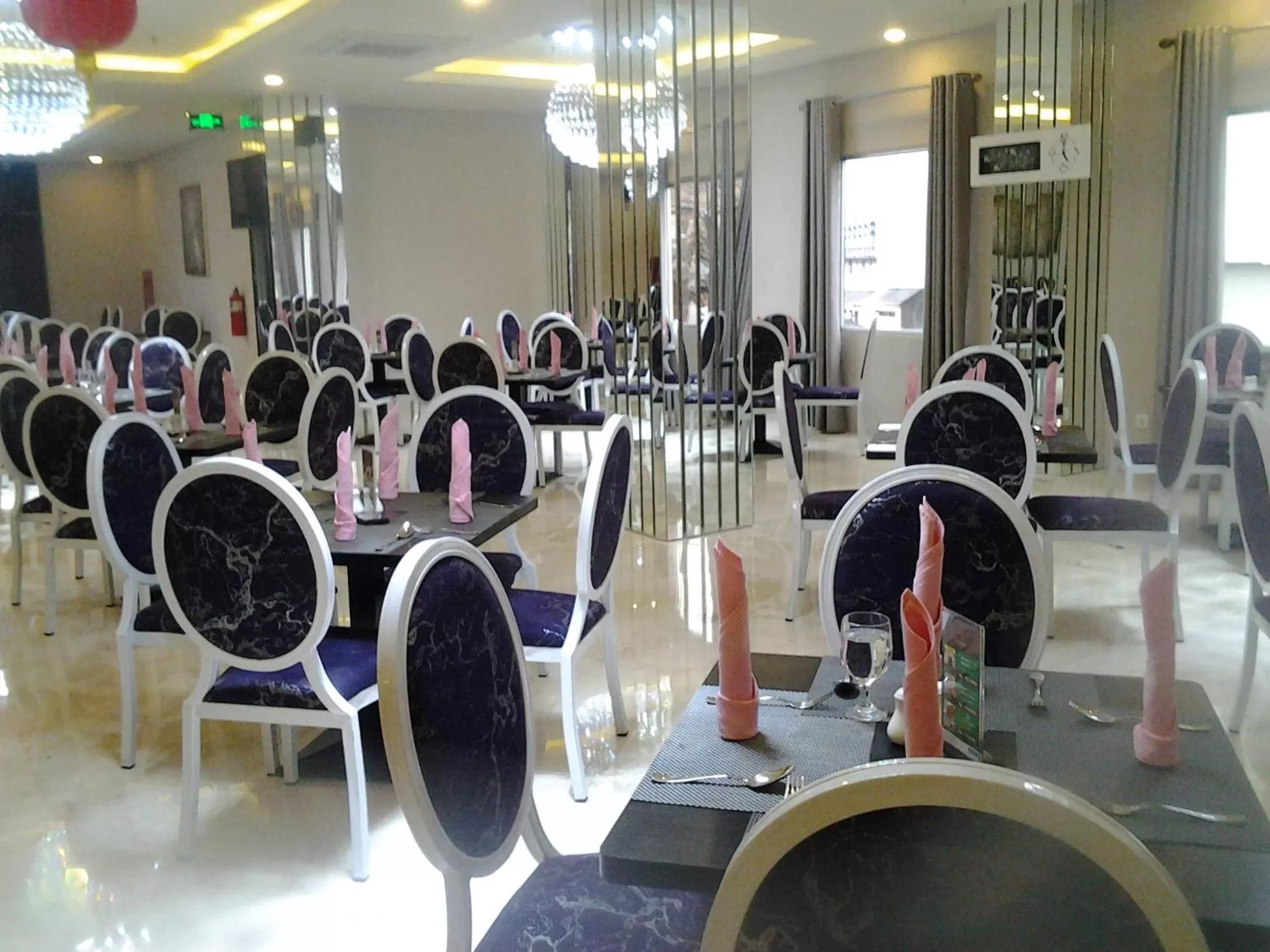 Restaurant/places to eat in Gino Feruci Braga by KAGUM Hotels