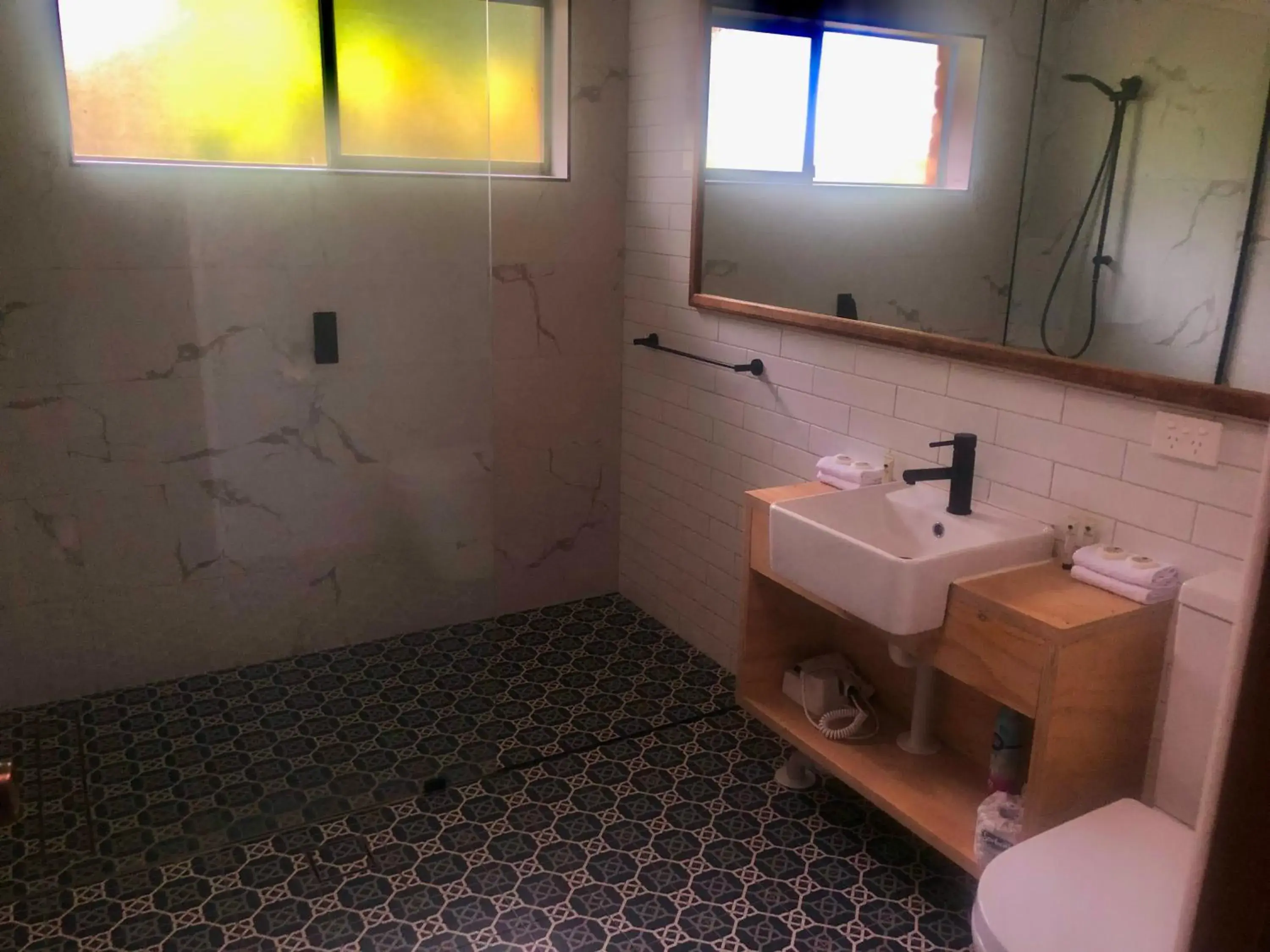 Bathroom in Pleasant Way River Lodge