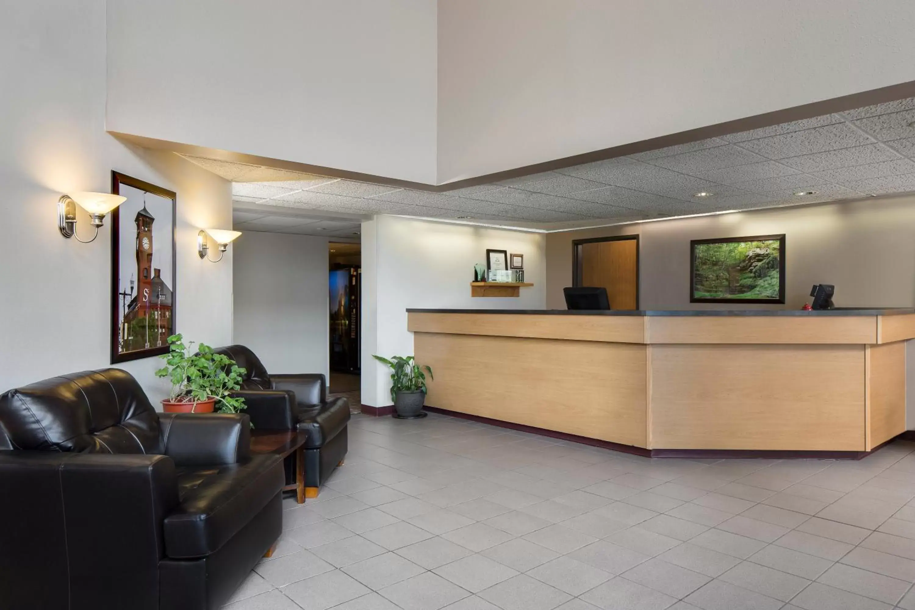 Lobby or reception, Lobby/Reception in Super 8 by Wyndham Menomonie WI