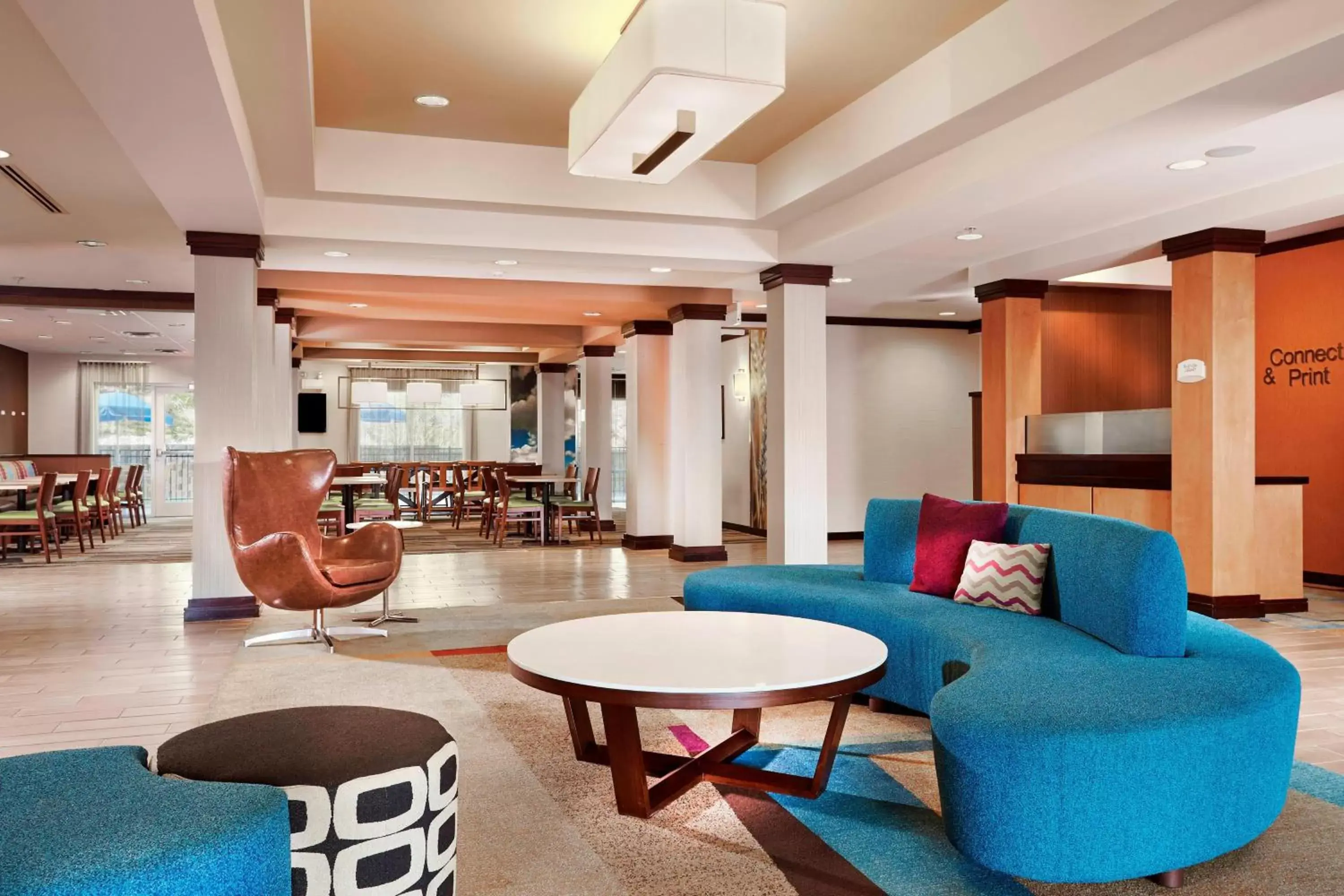 Lobby or reception, Lounge/Bar in Fairfield Inn & Suites Cartersville