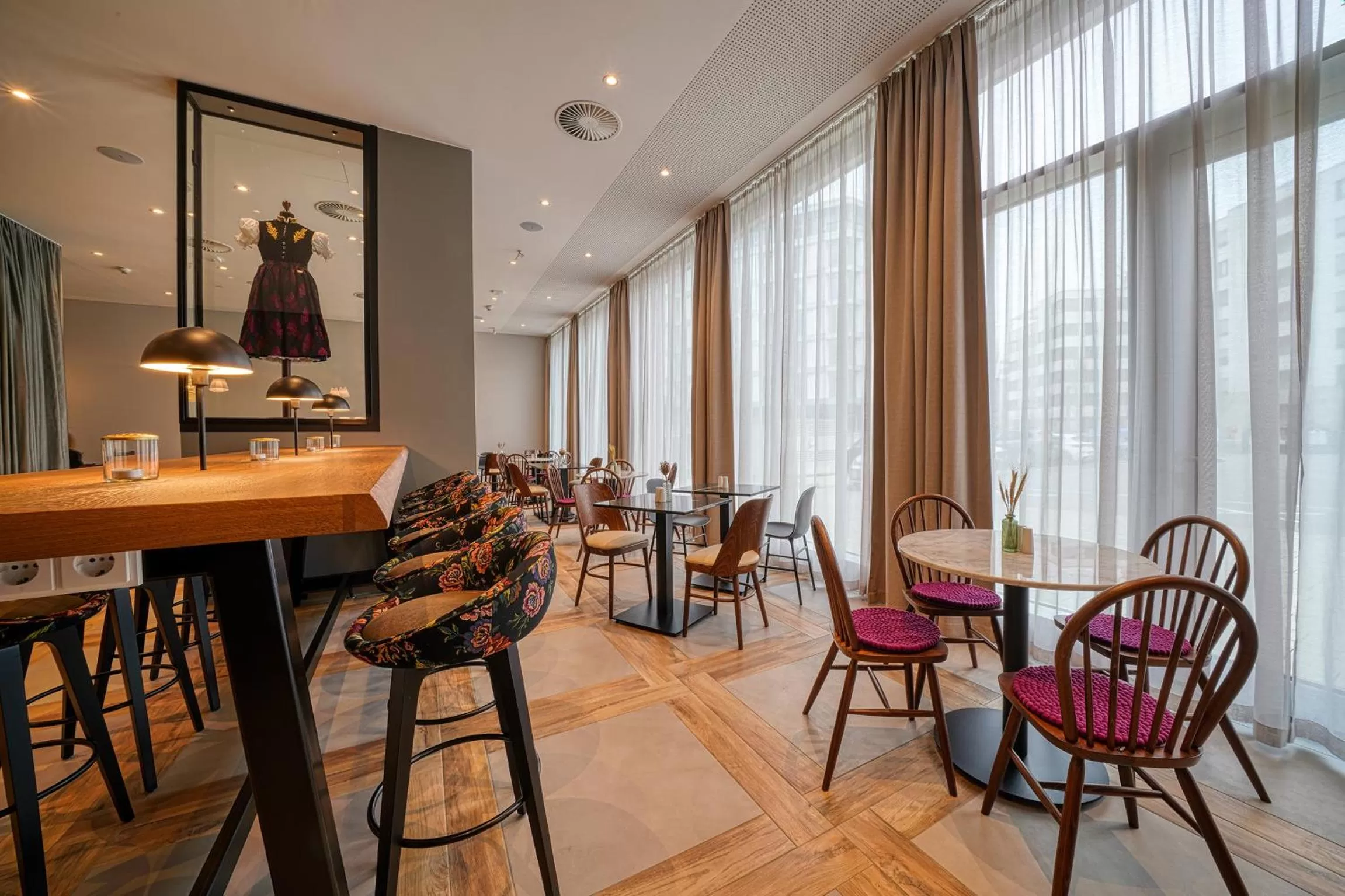 Restaurant/places to eat in Vienna House Easy by Wyndham Freiburg City