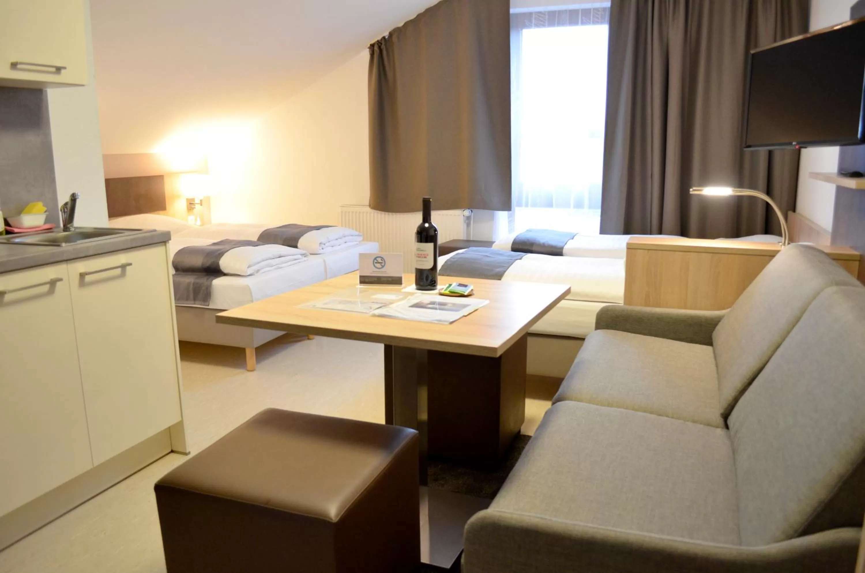 Photo of the whole room, Bed in Hana Aparthotel