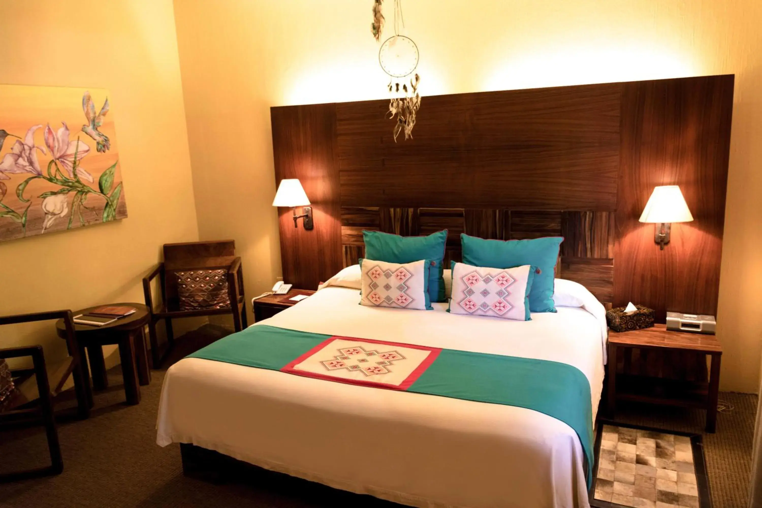 Bed in El Chante Spa Hotel