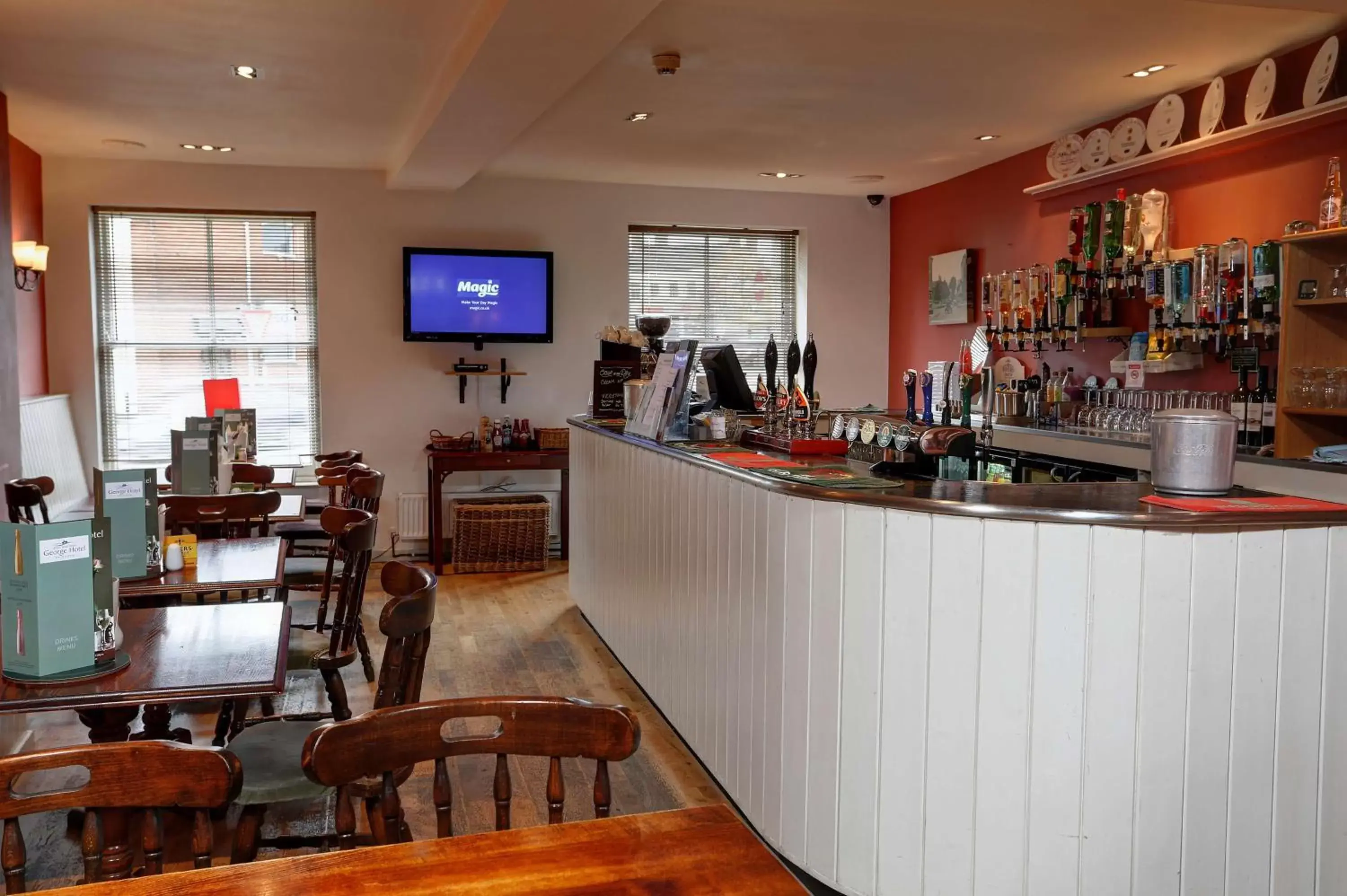 Lounge or bar in Best Western The George Hotel, Swaffham Lounge or bar in Best Western The George Hotel, Swaffham