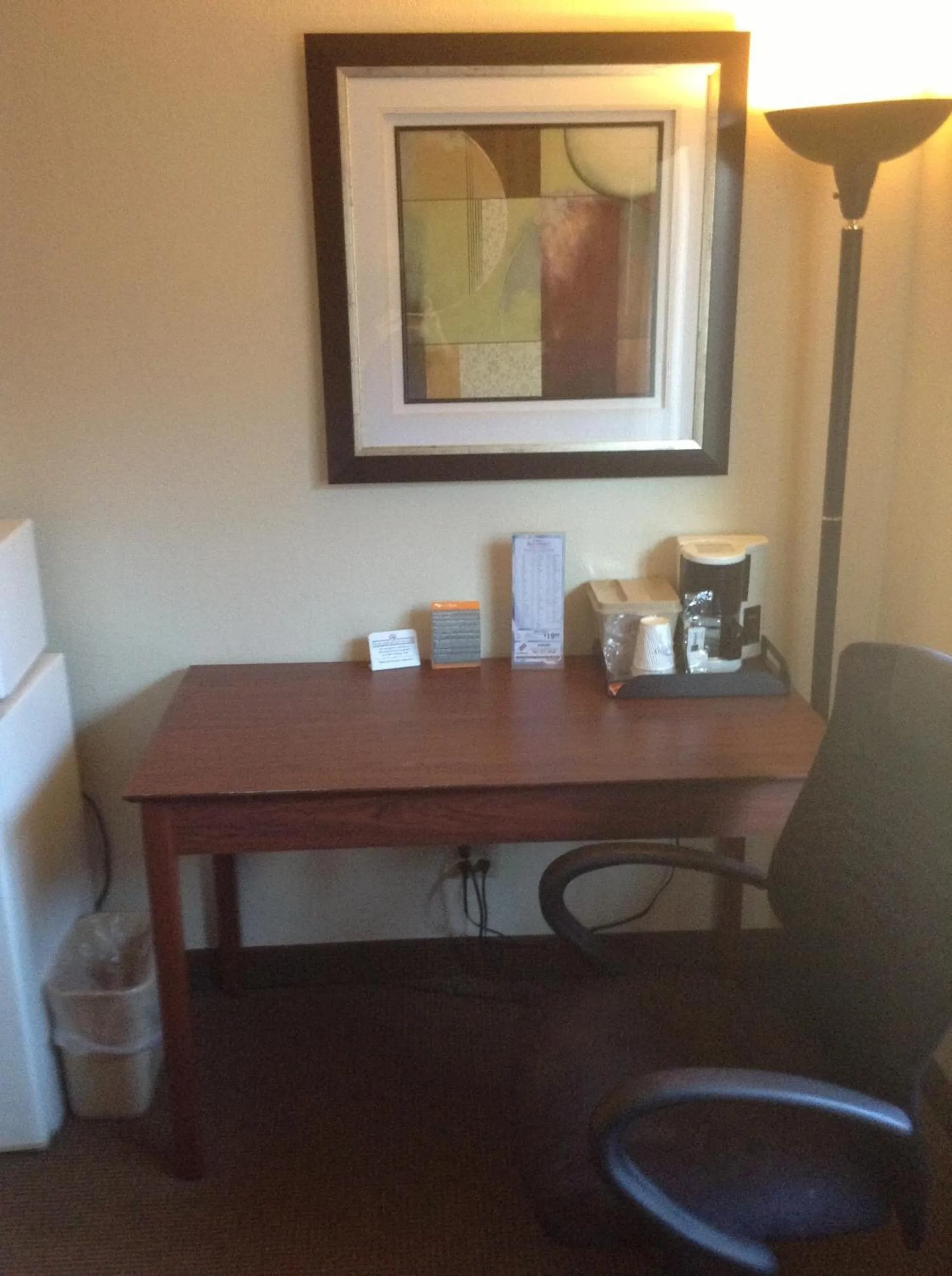 Seating area in Baymont by Wyndham Dubuque