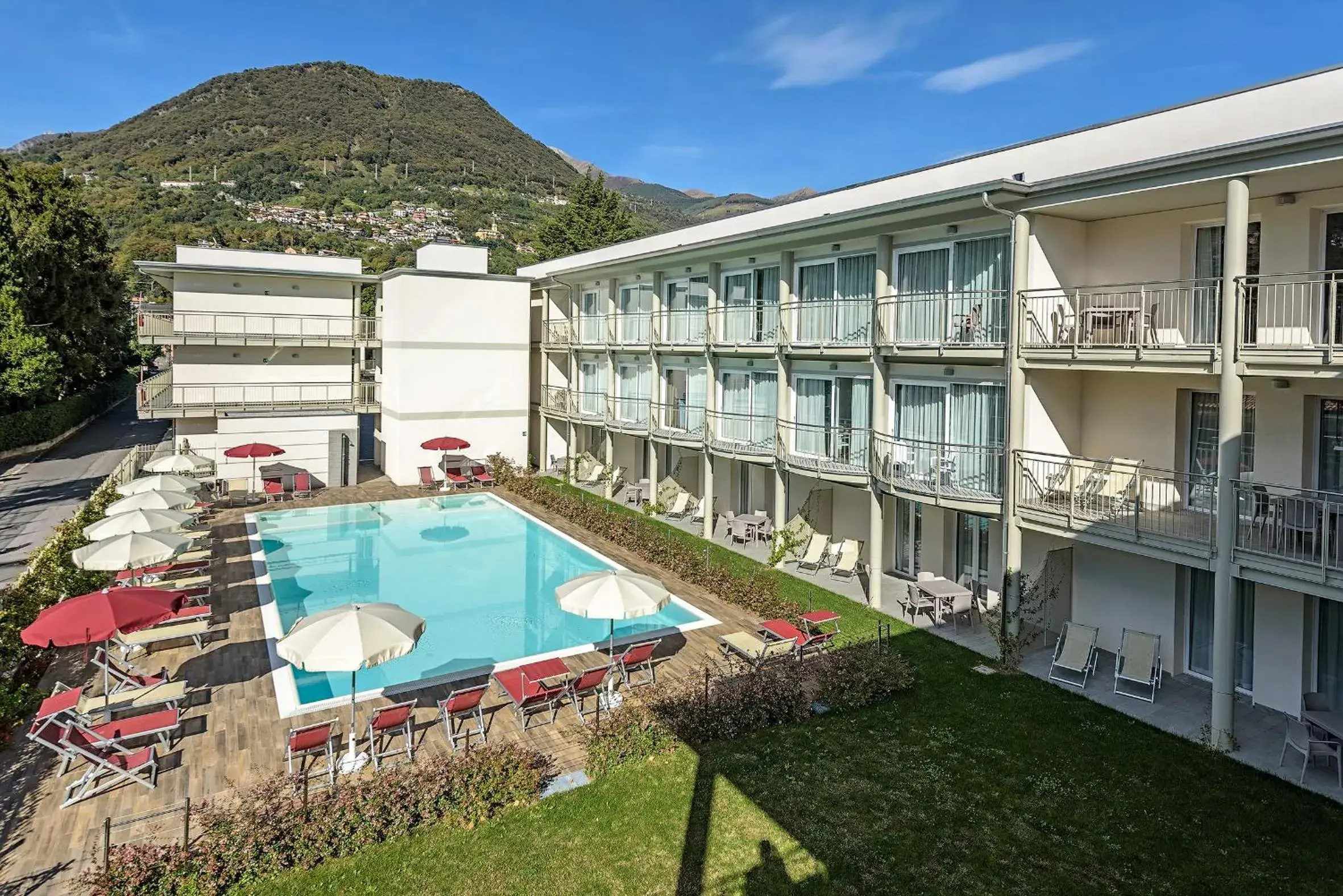 Garden view, Pool View in Hotel Vischi