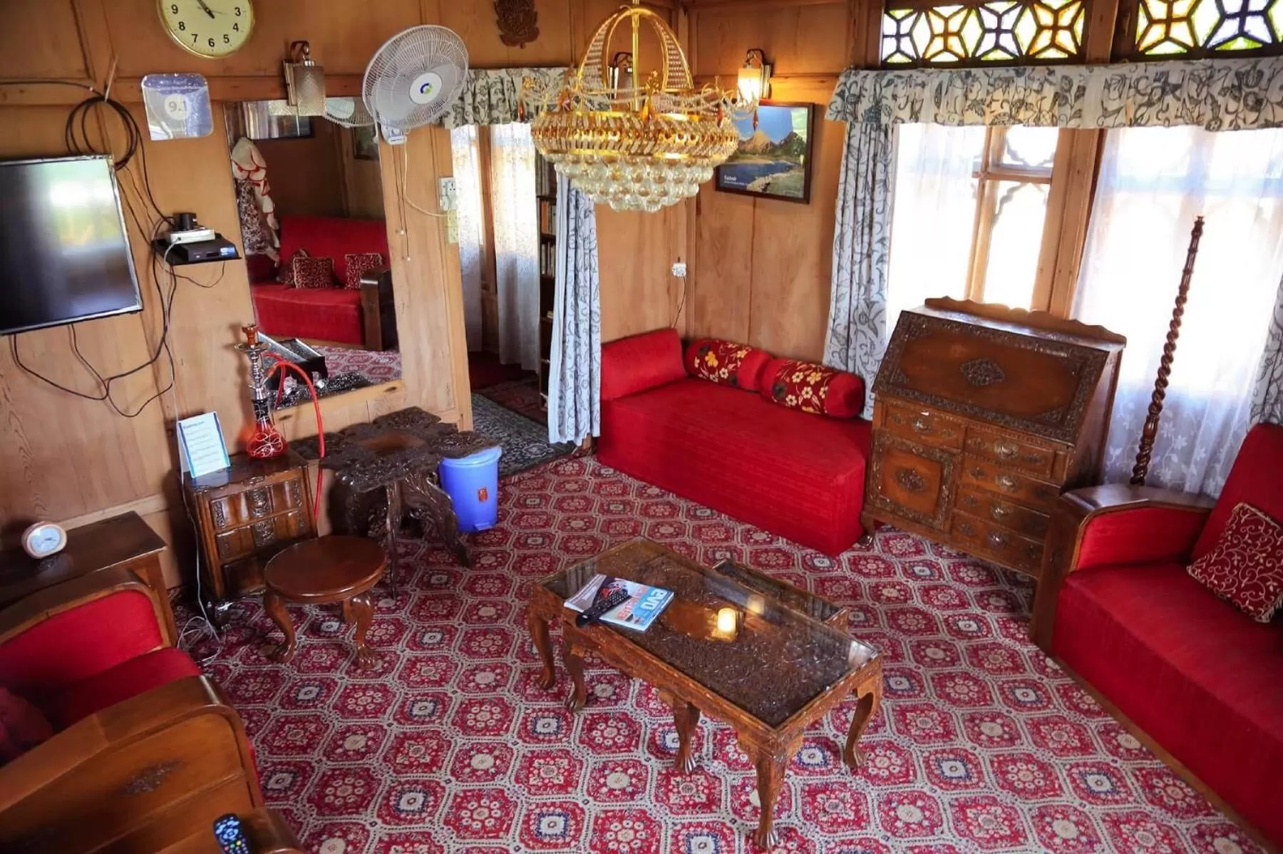 Balcony/Terrace in Houseboat Zaindari Palace
