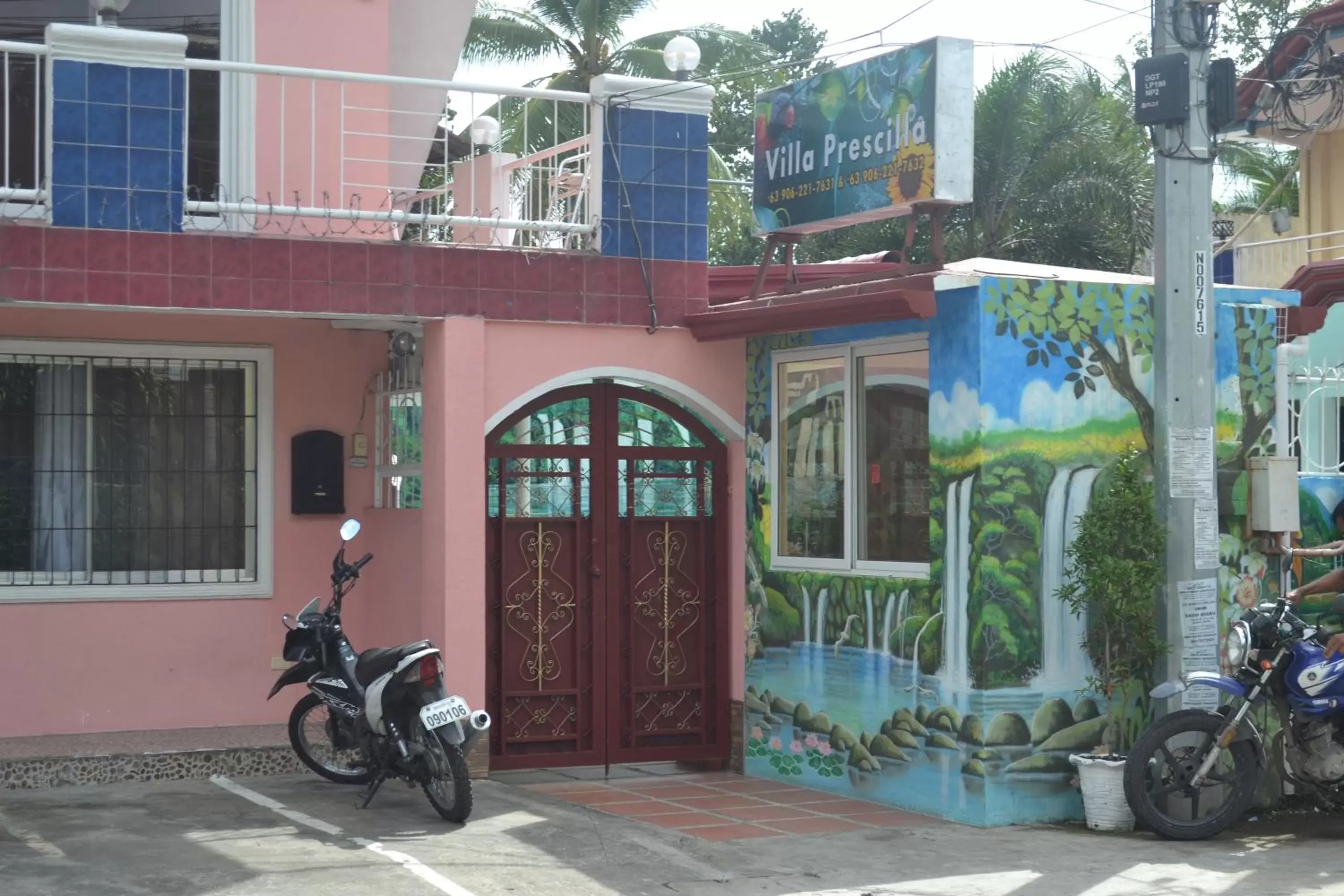 Facade/entrance in Villa Prescilla Facade/entrance in Villa Prescilla