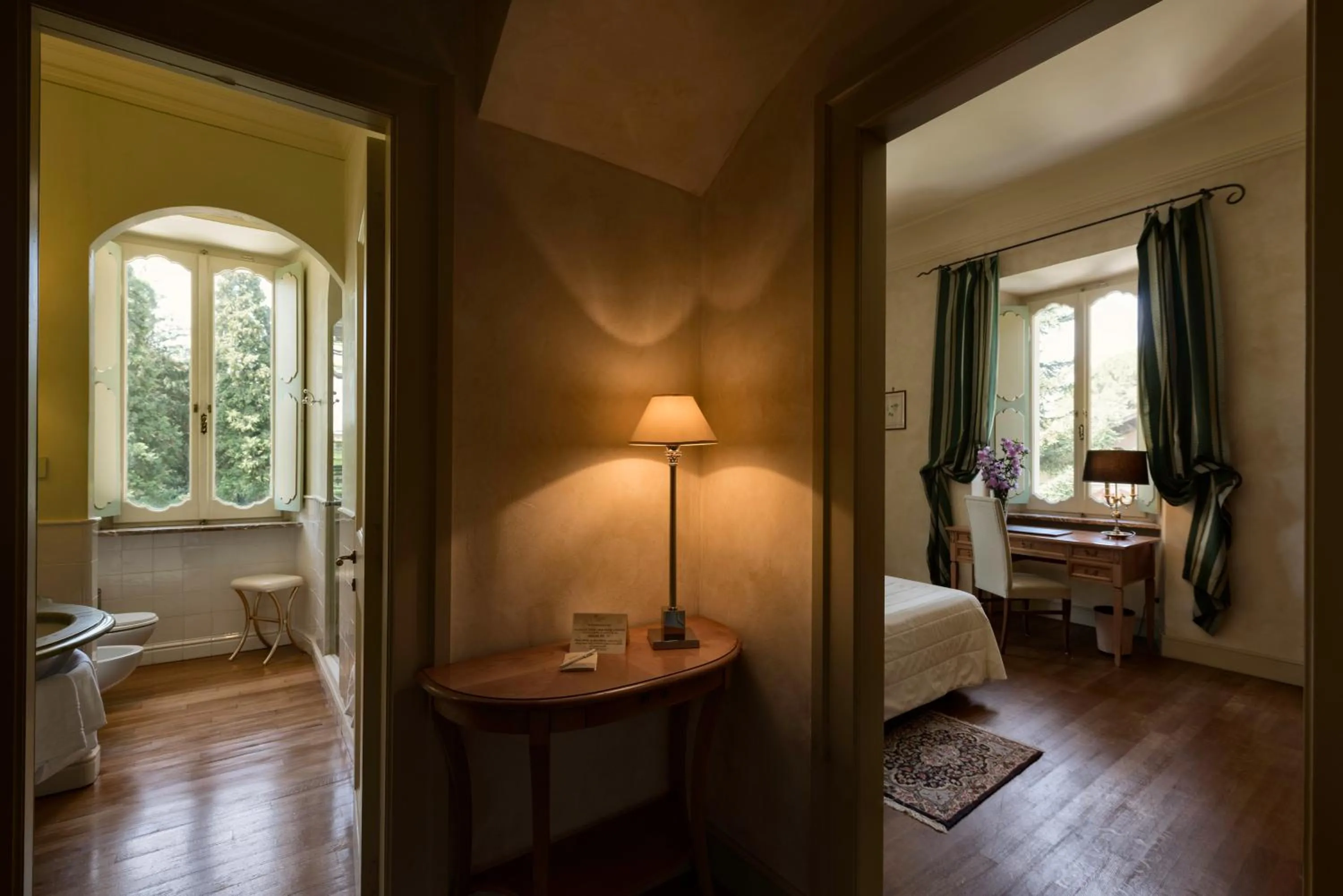 Bathroom, Bed in Posta Donini 1579 - UNA Esperienze