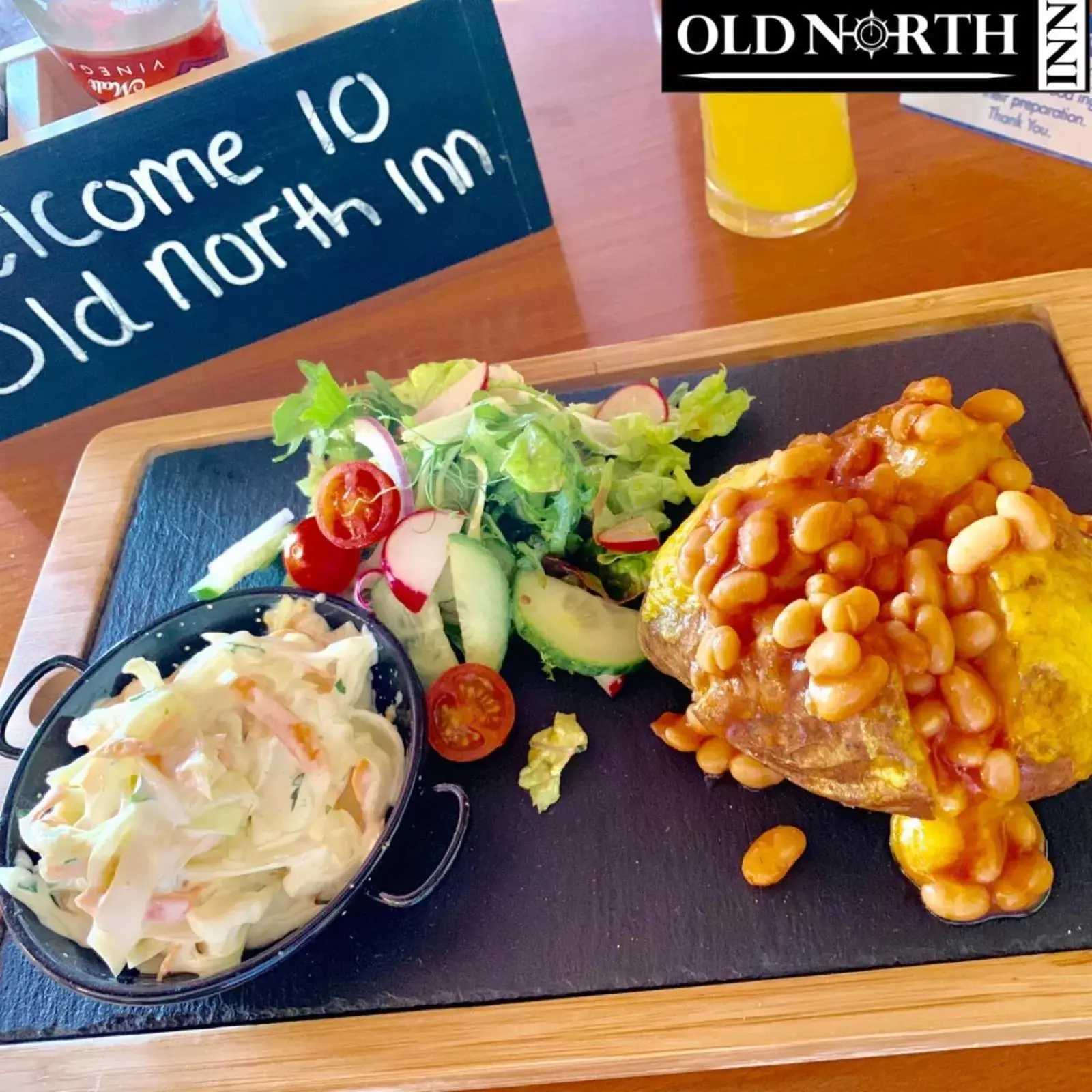 Food and drinks in Old North Inn Hotel, Inverness