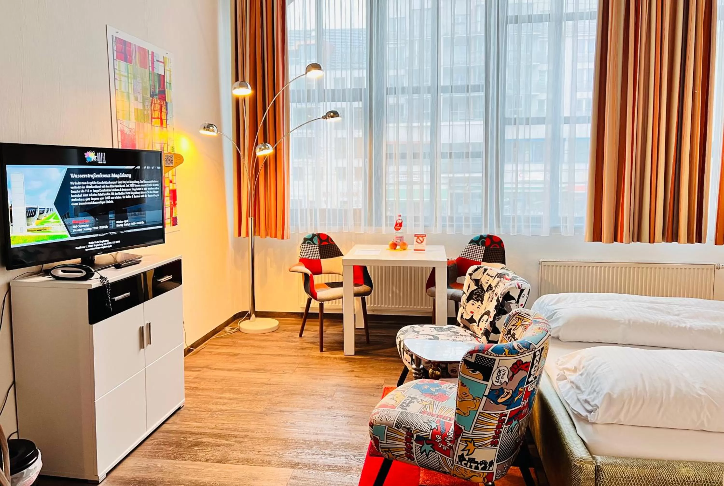 Photo of the whole room, Bed in artHOTEL Magdeburg