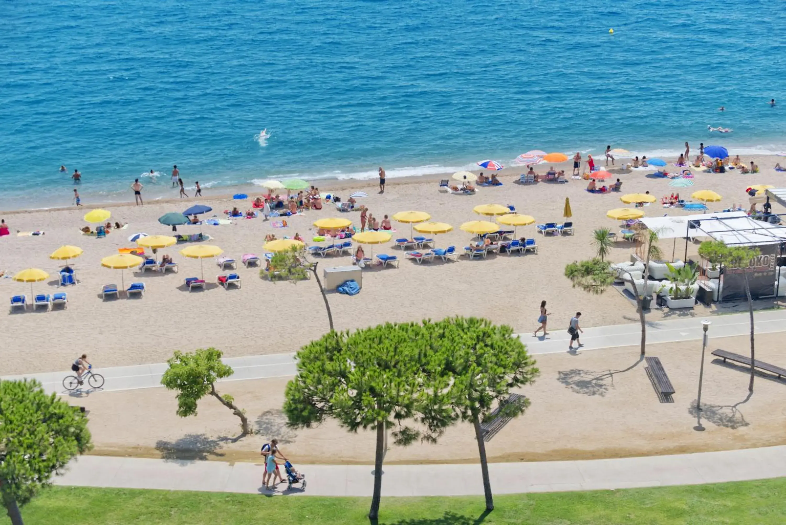 Area and facilities, Beach in Mercè