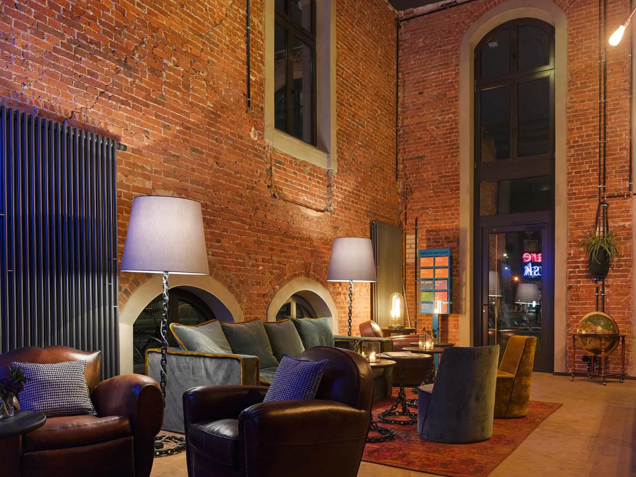 Library in 25hours Hotel Altes Hafenamt