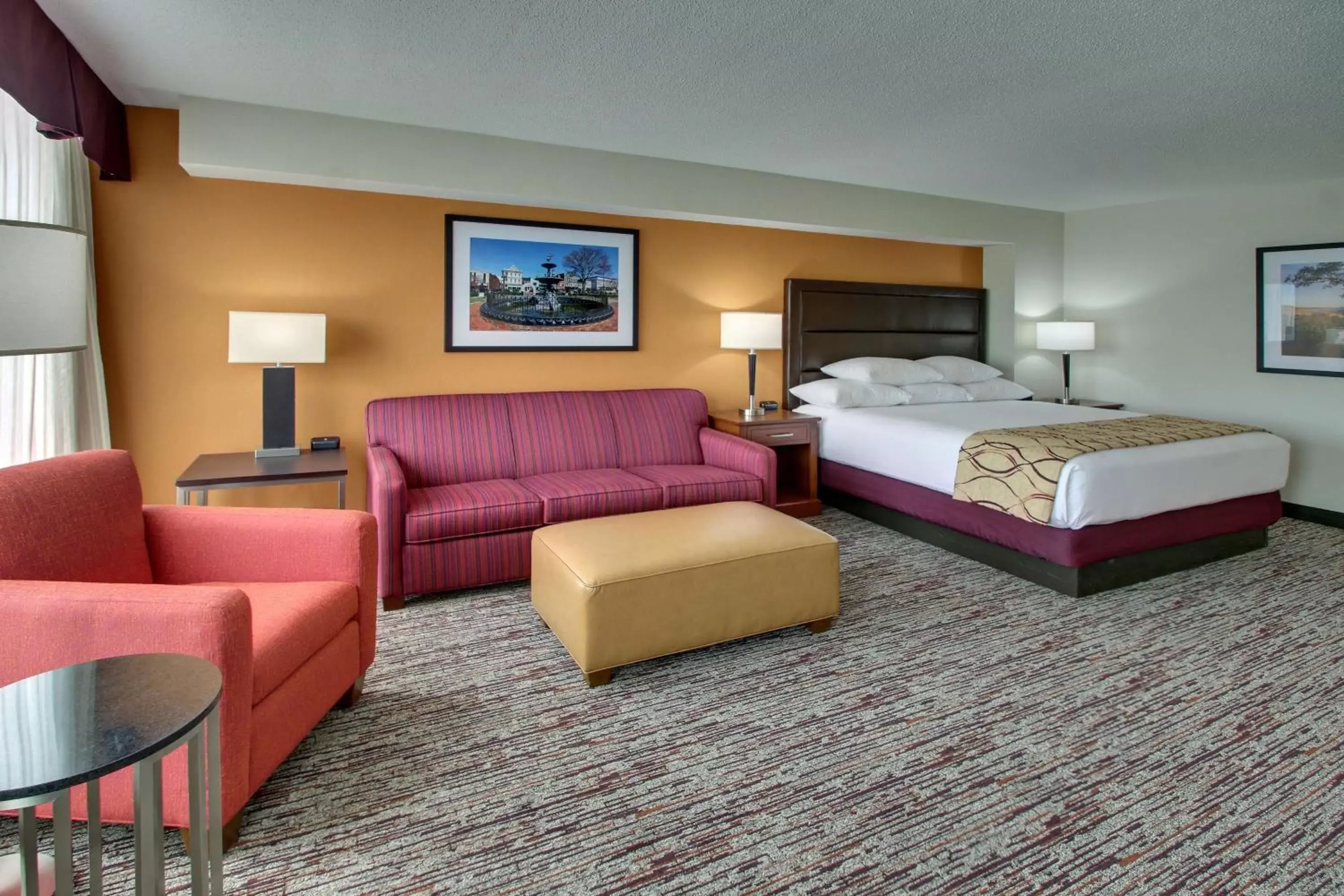 Photo of the whole room in Drury Inn & Suites Bowling Green