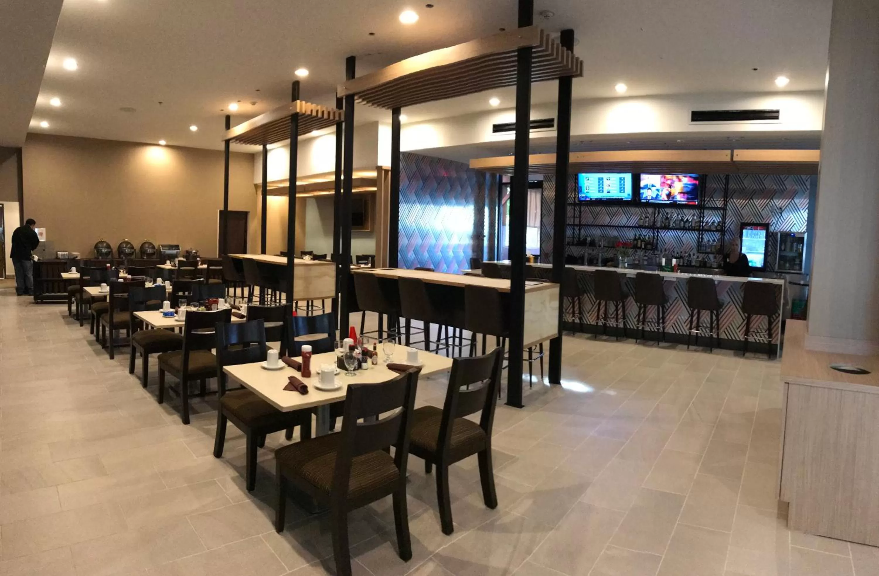 Restaurant/places to eat in Holiday Inn & Suites McKinney - N Allen by IHG