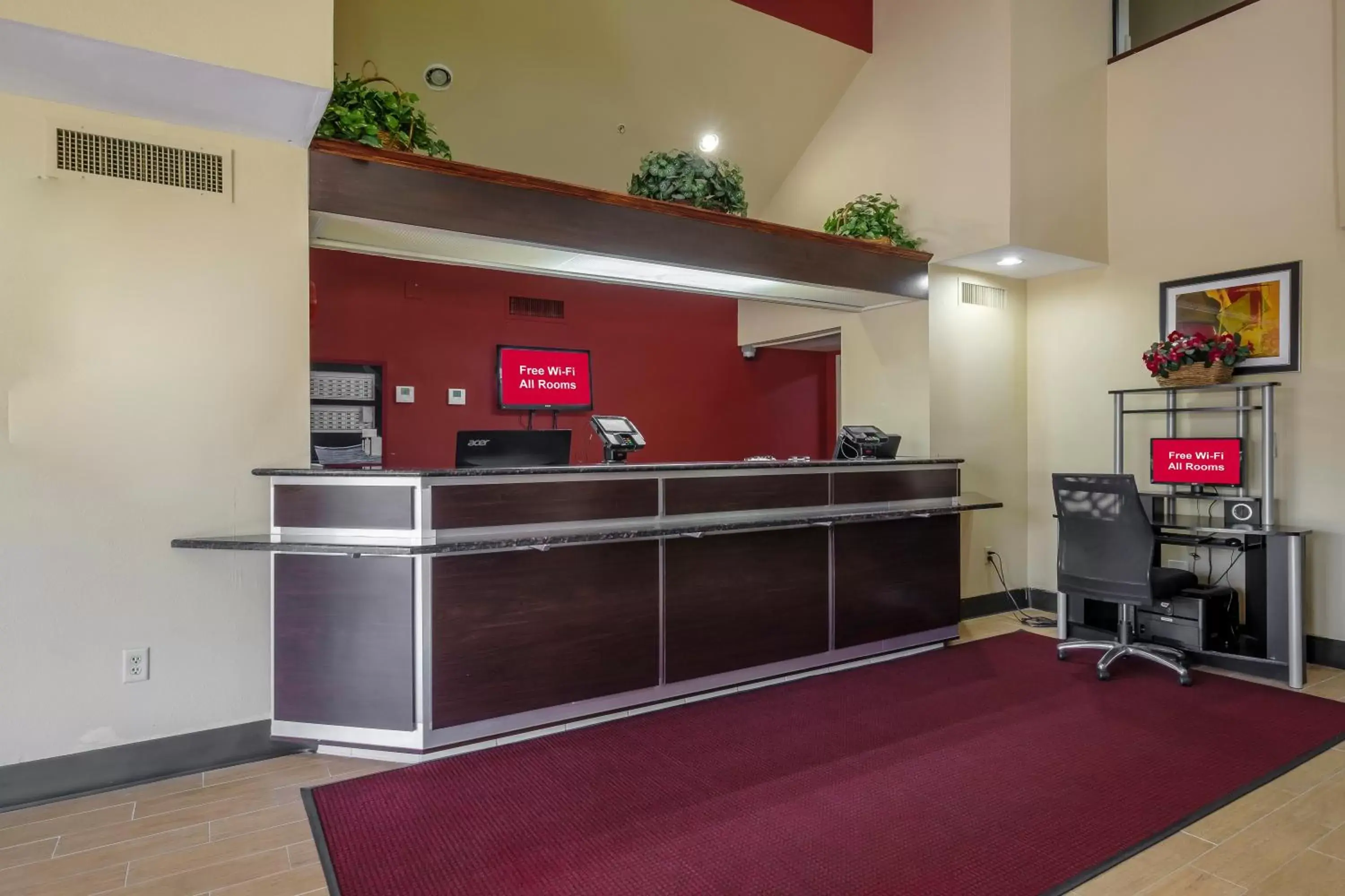 Lobby or reception in Red Roof Inn Pensacola Fairgrounds Lobby or reception in Red Roof Inn Pensacola Fairgrounds