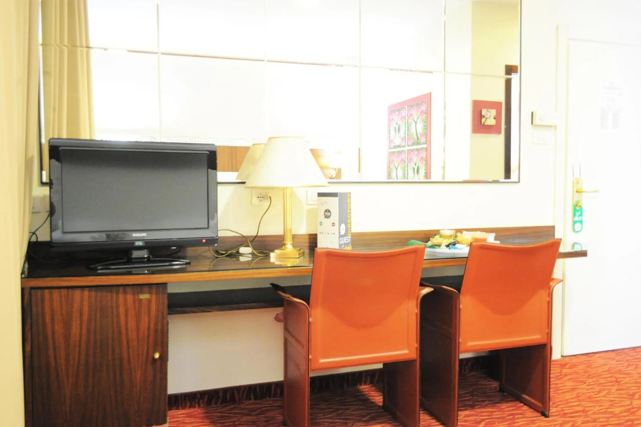 TV and multimedia in Hotel Maggiore