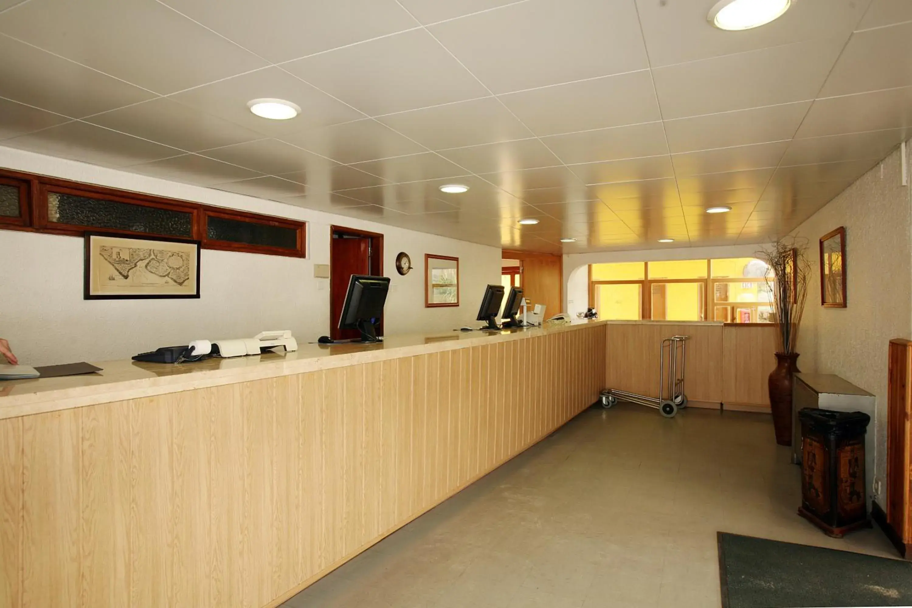 Lobby or reception in INATEL Oeiras Lobby or reception in INATEL Oeiras