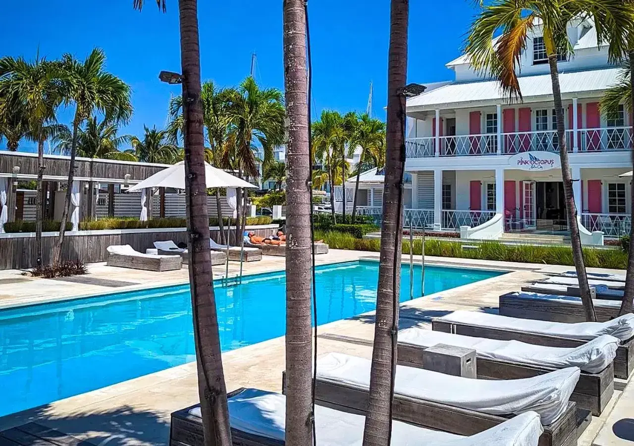 Pool view, Swimming Pool in Palm Cay Marina and Resort