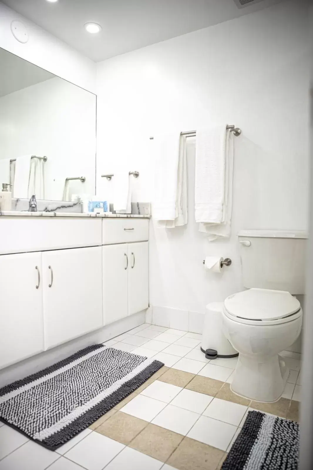 Bathroom in Modern and Luxurious Brickell Studio