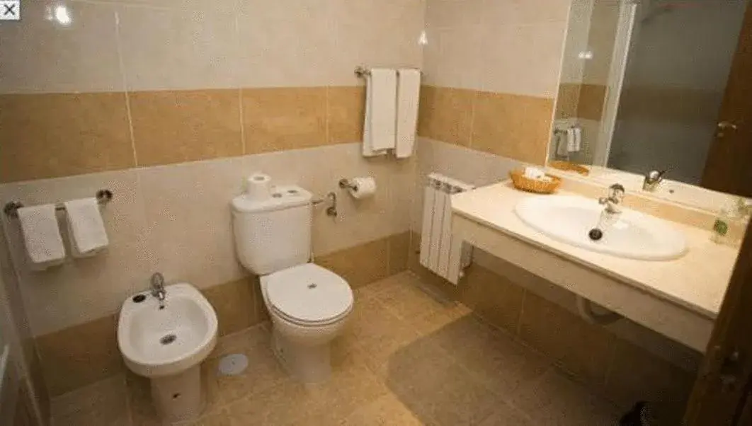Bathroom in La Cañada