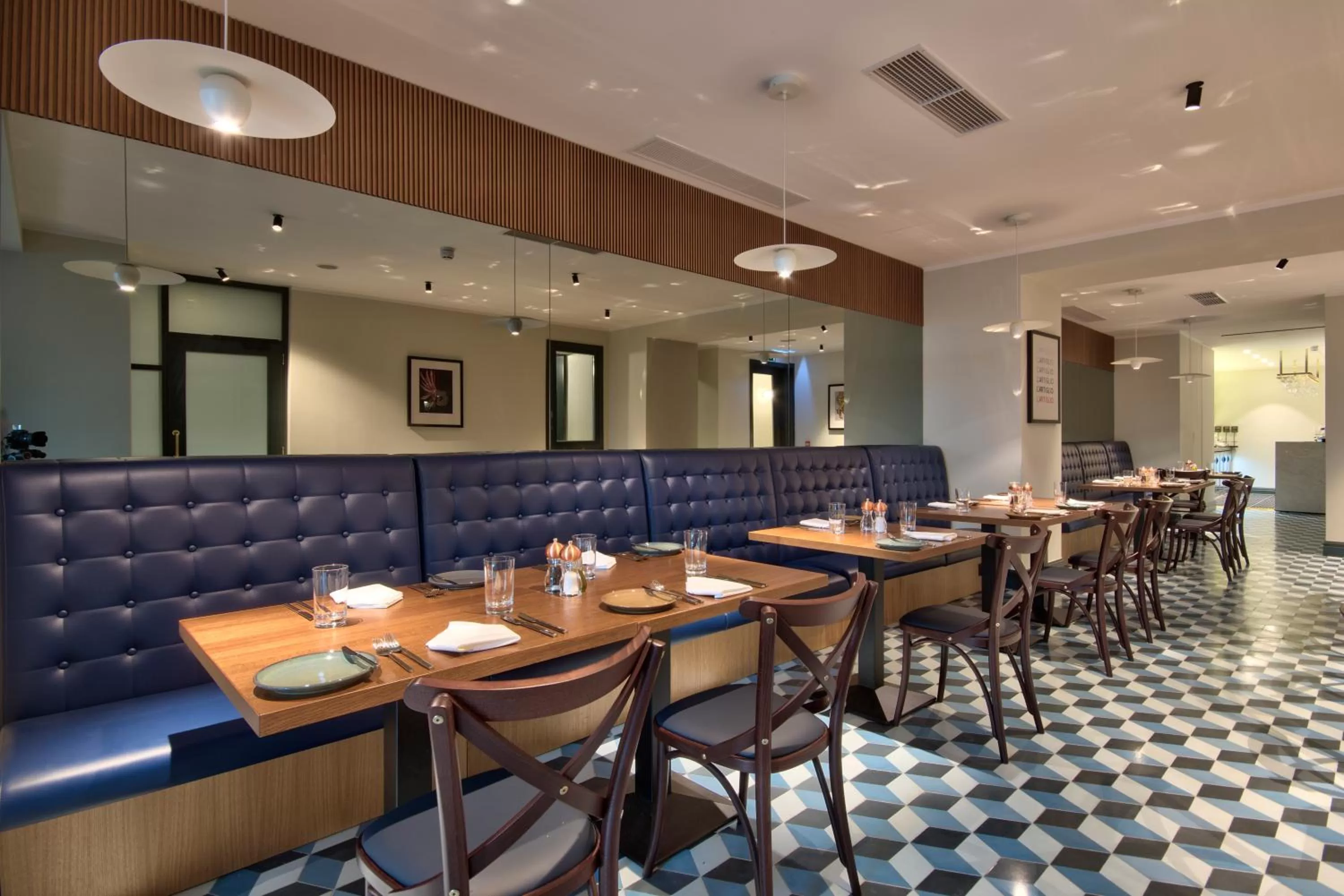 Restaurant/places to eat in La Falconeria Hotel