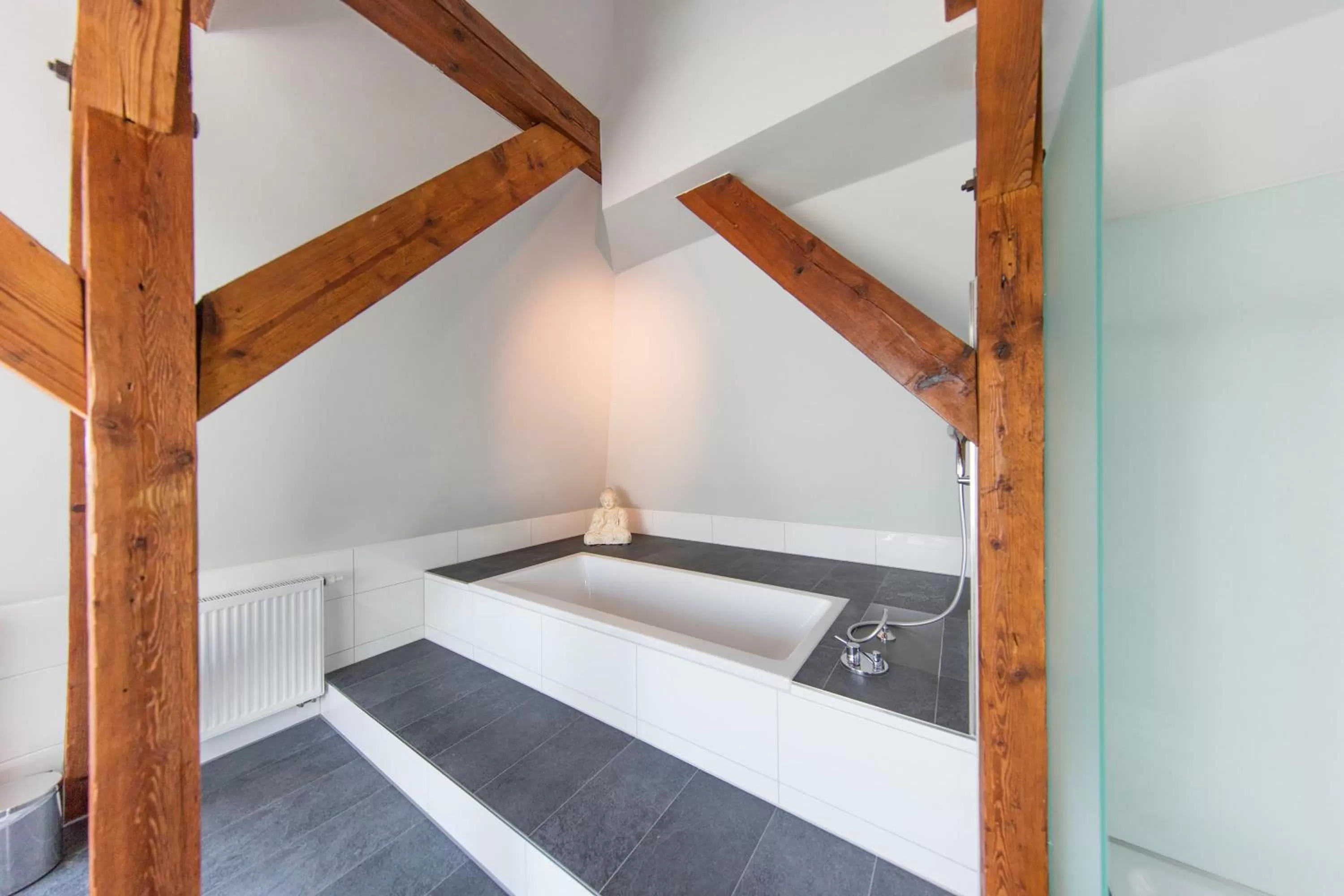 Bathroom, Bed in Bodensee-Hotel Sonnenhof