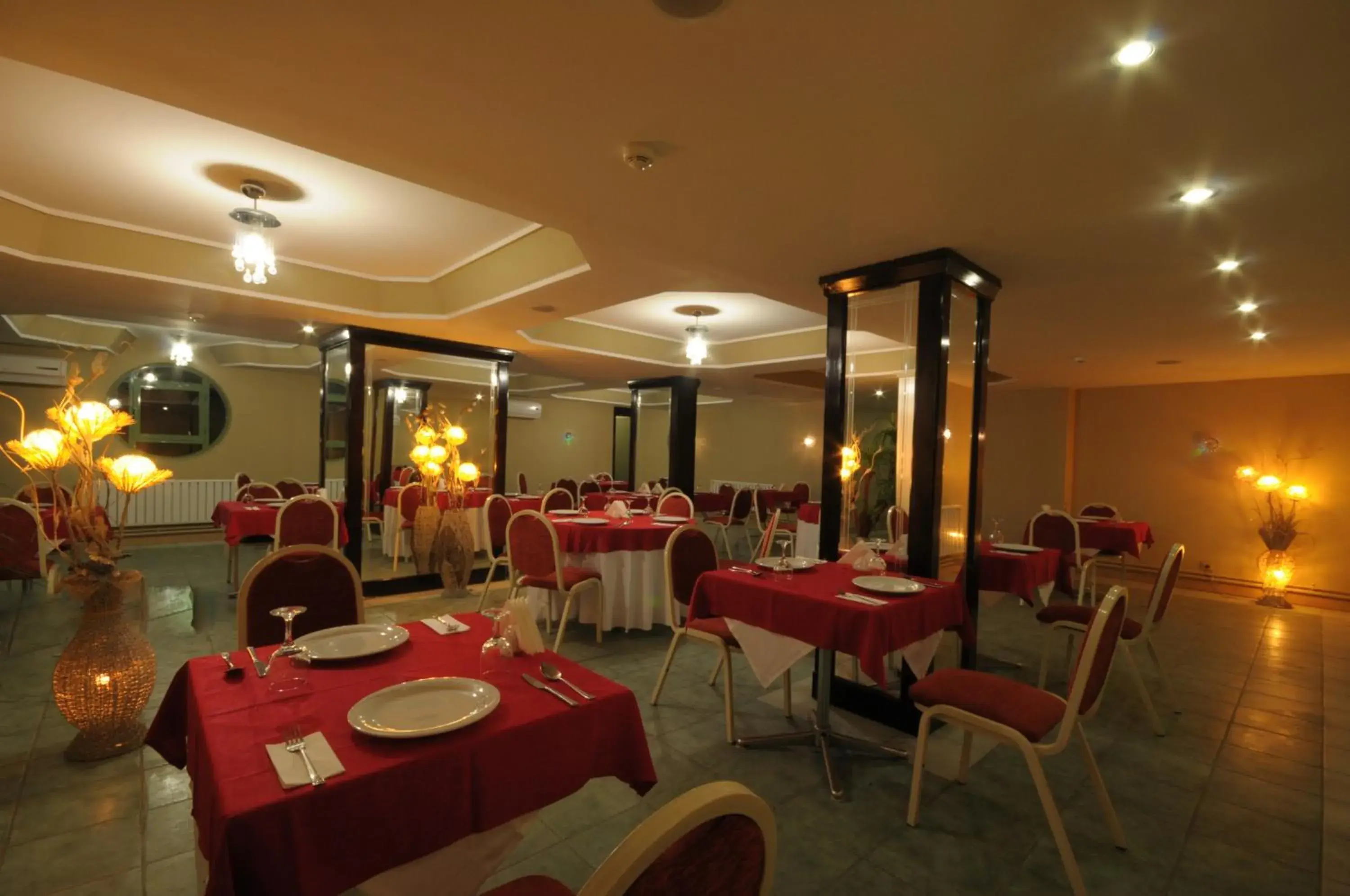 Restaurant/Places to Eat in SV Business Hotel Diyarbakr