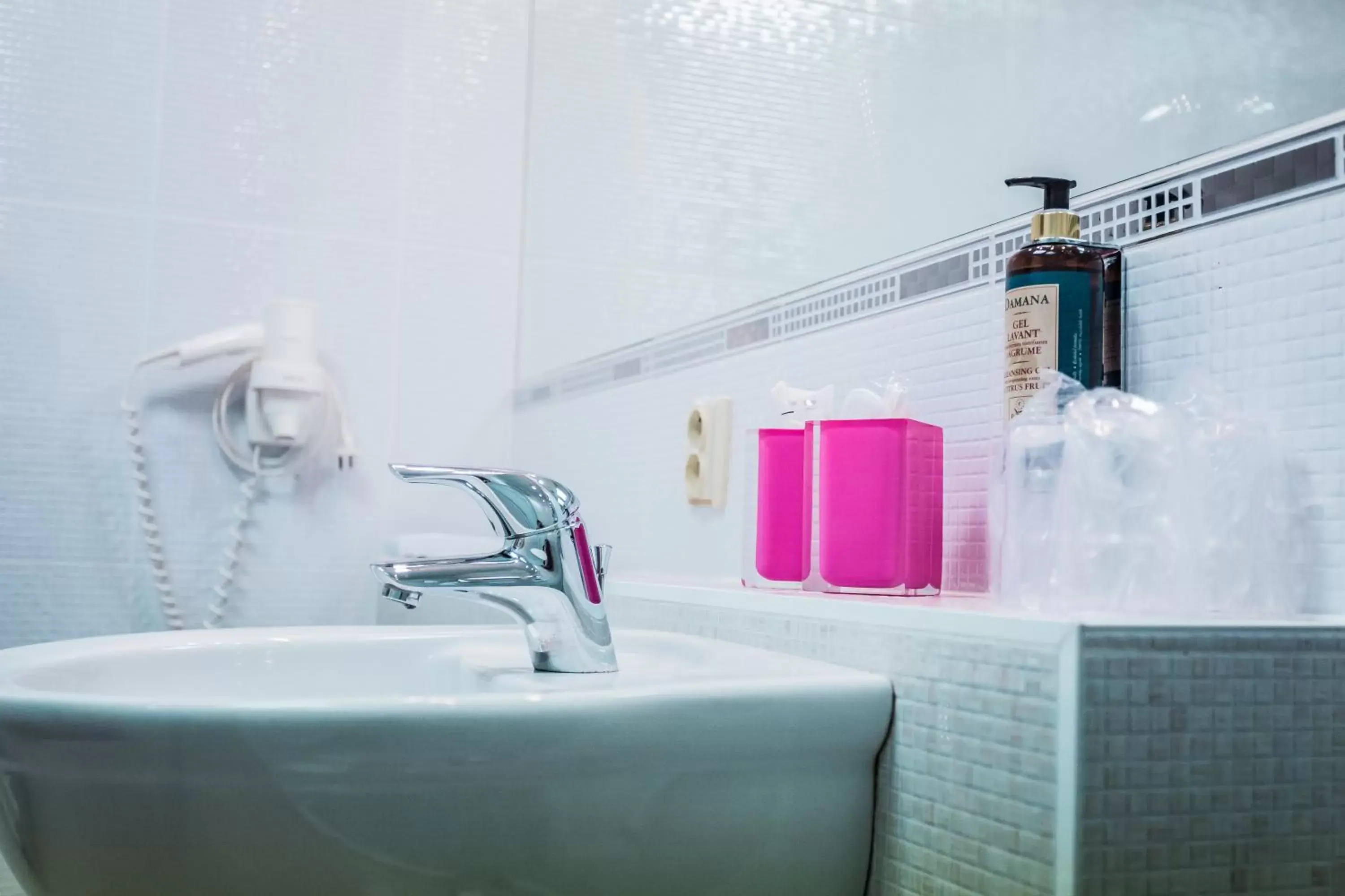 Bathroom in Hotel SET