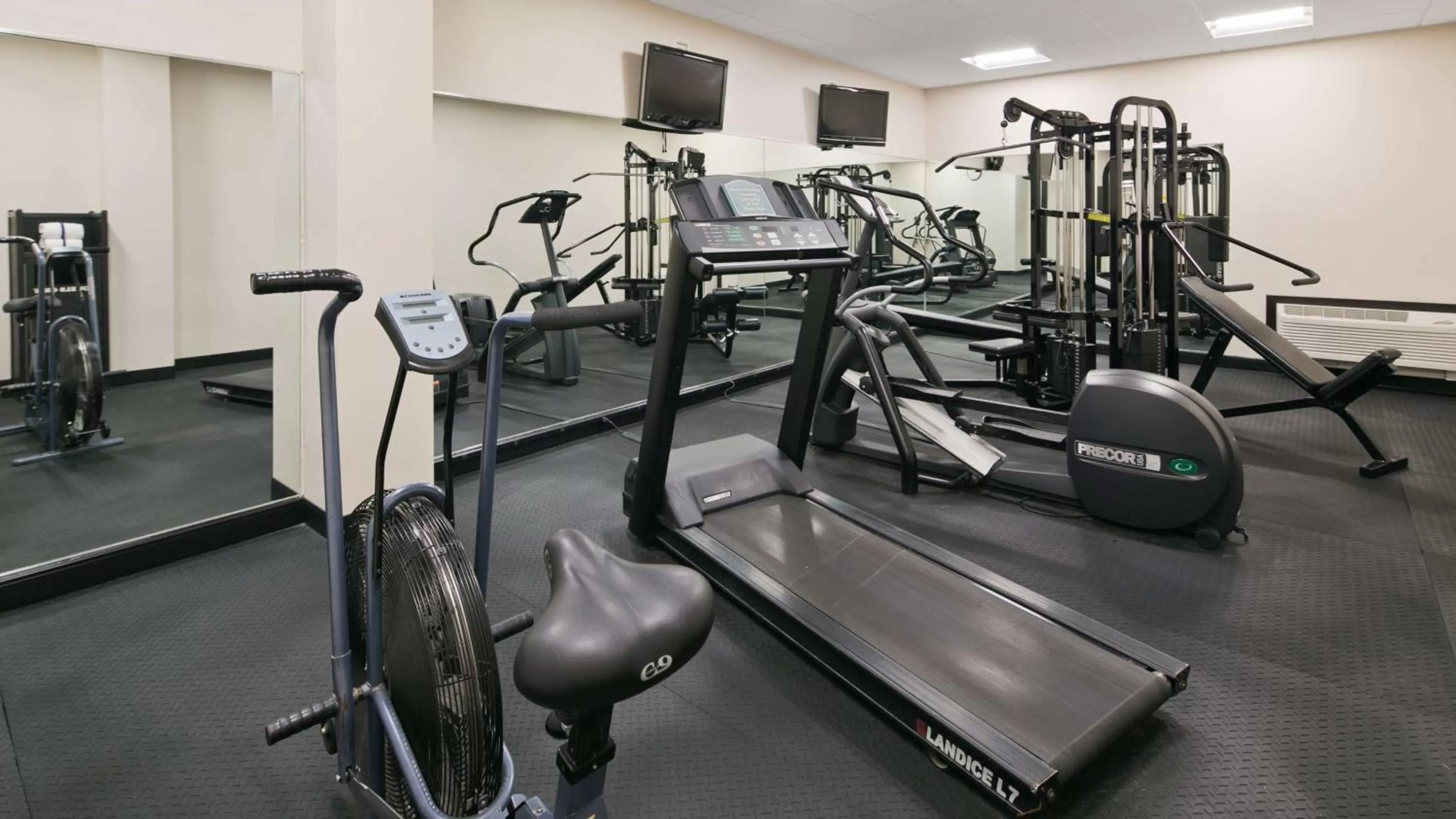 Fitness centre/facilities in Best Western Kelly Inn - Yankton