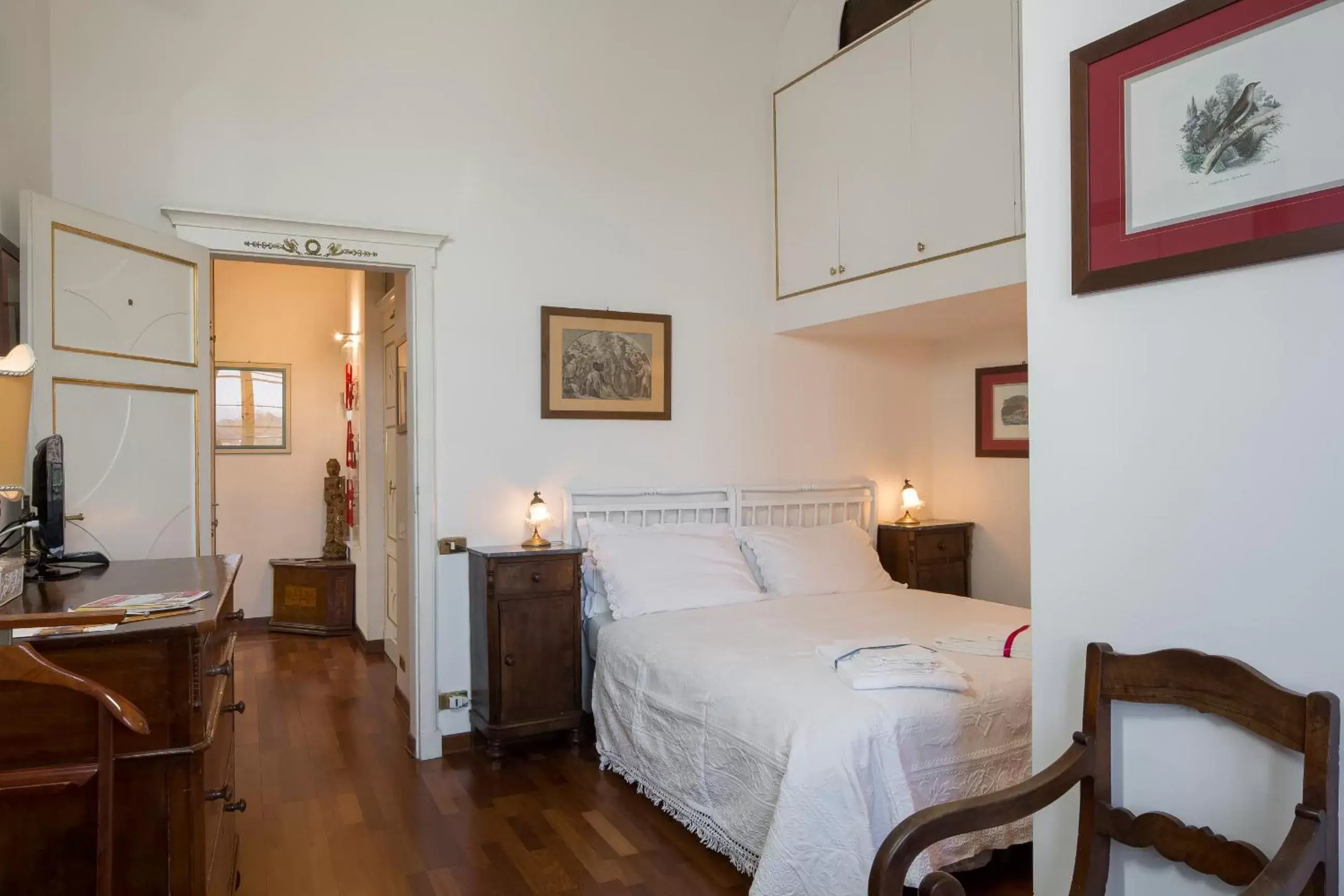 Photo of the whole room, Bed in La Dimora Dei Monaci