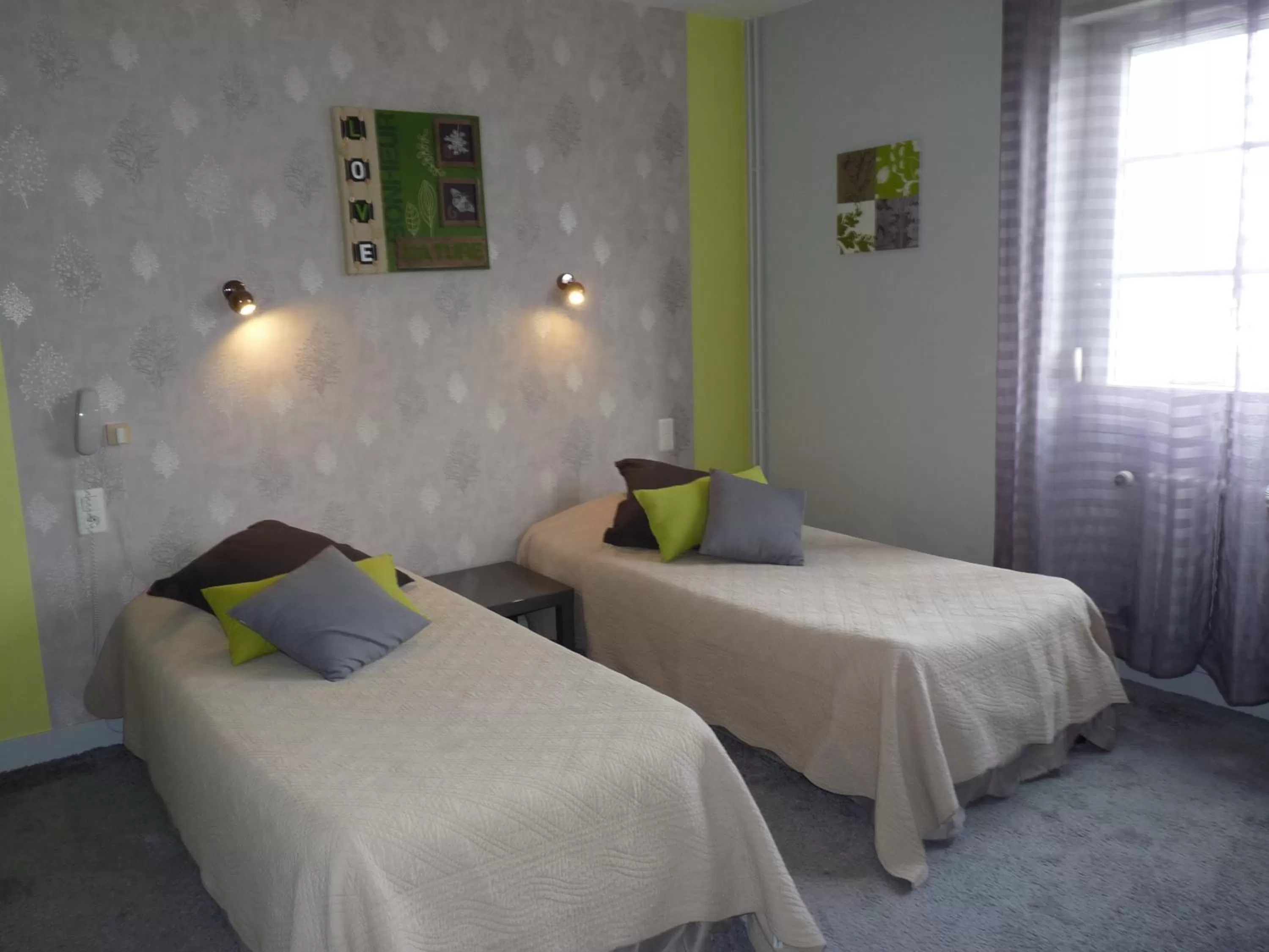 Bedroom, Room Photo in Hôtel Patton