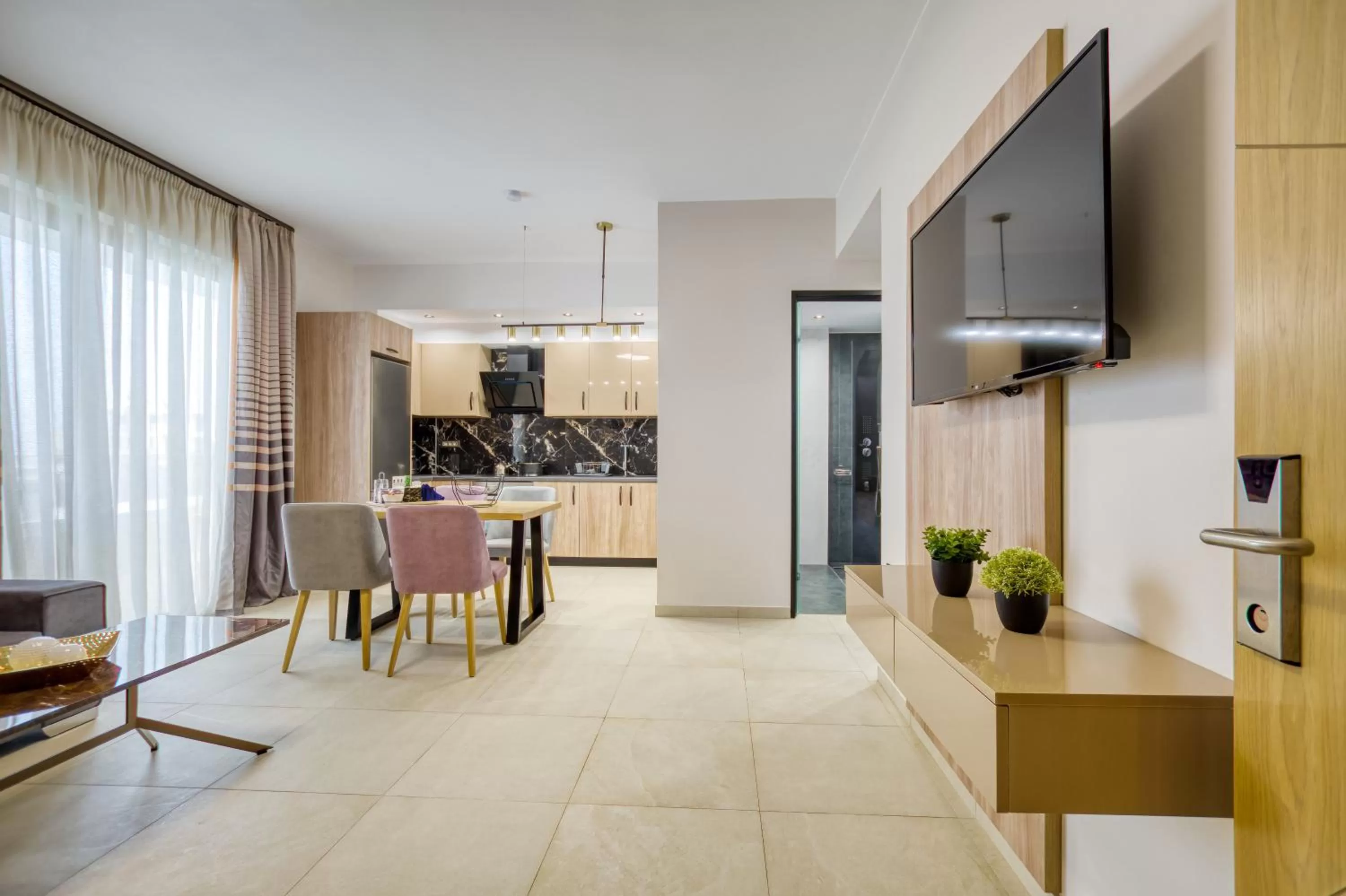 Photo of the whole room in Sapphire Horizon Suites